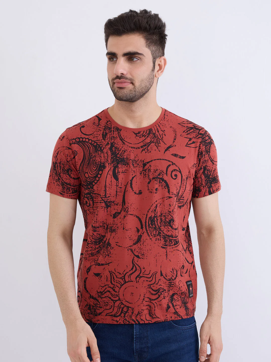 Men T-Shirt Red Slim Fit - Image 2