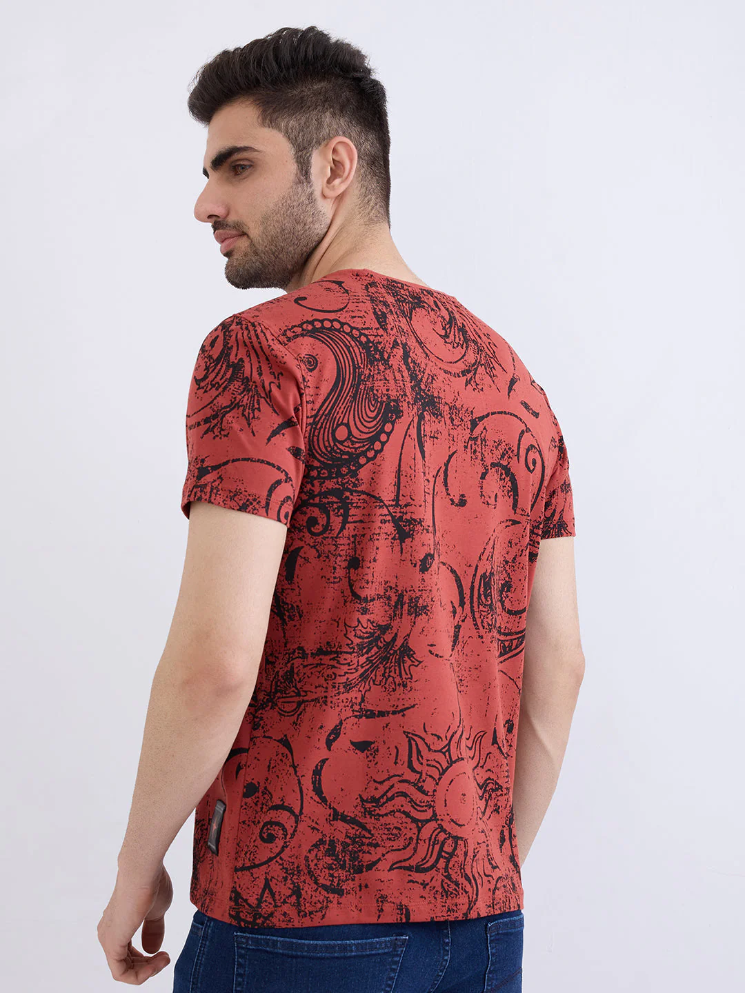 Men T-Shirt Red Slim Fit - Image 4