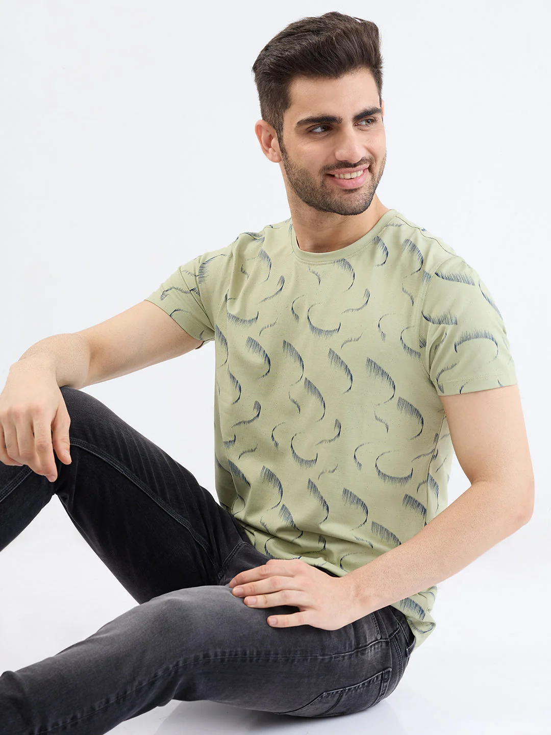 Men T-Shirt Green Slim Fit - Image 7