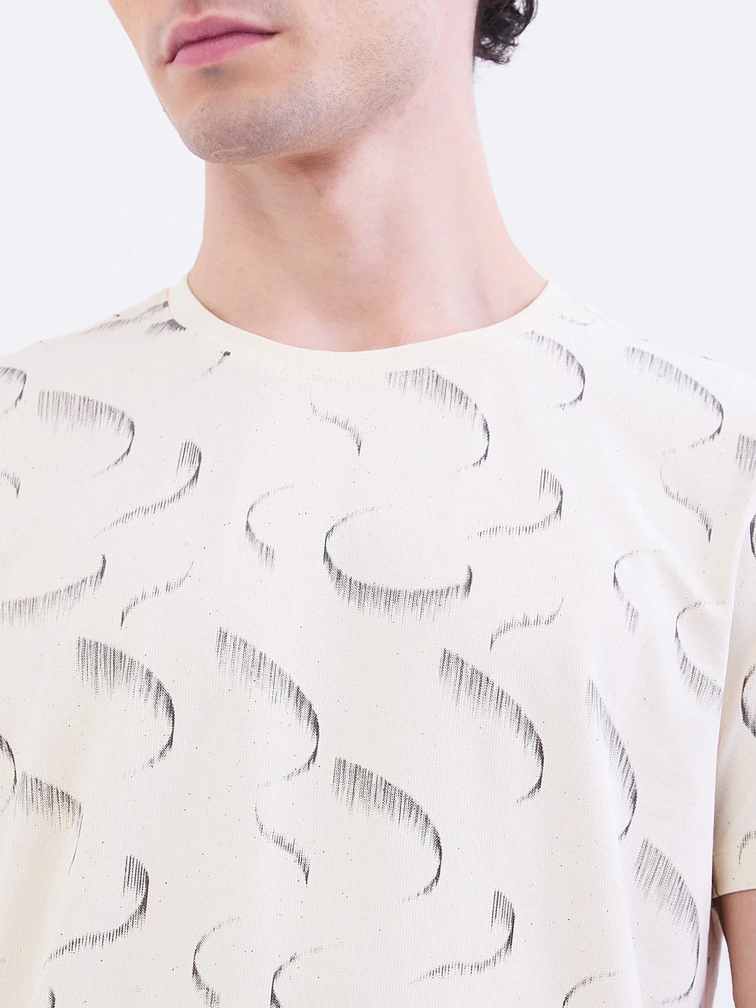 Men T-Shirt White Slim Fit - Image 6