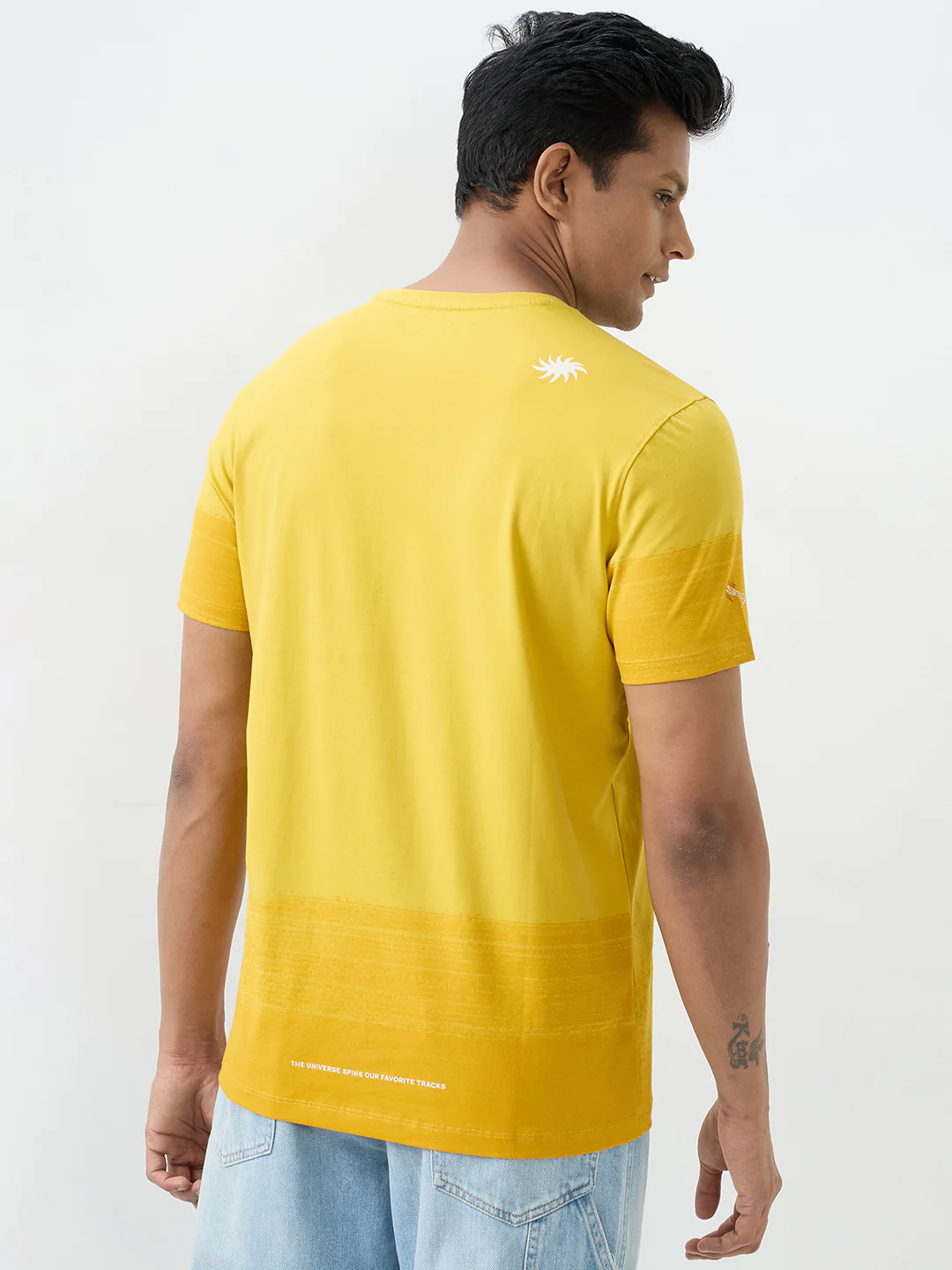 Men T-Shirt Yellow Slim Fit - Image 4