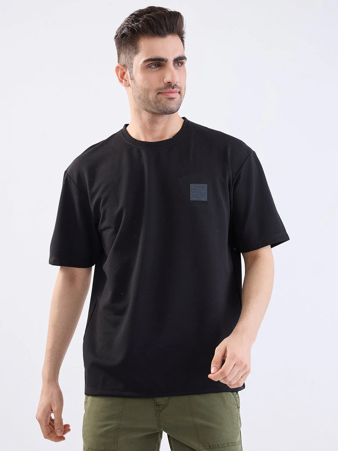 Men T-Shirt Black Oversize Fit - Image 2