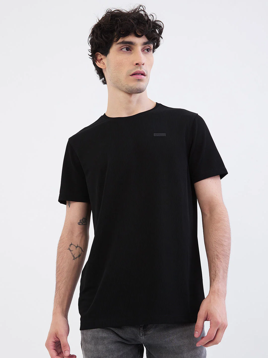 Men T-Shirt Black Slim Fit - Image 2
