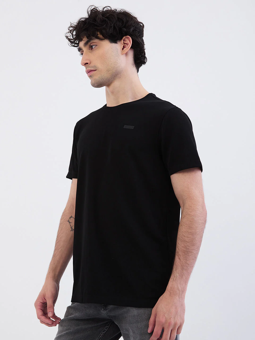 Men T-Shirt Black Slim Fit - Image 3