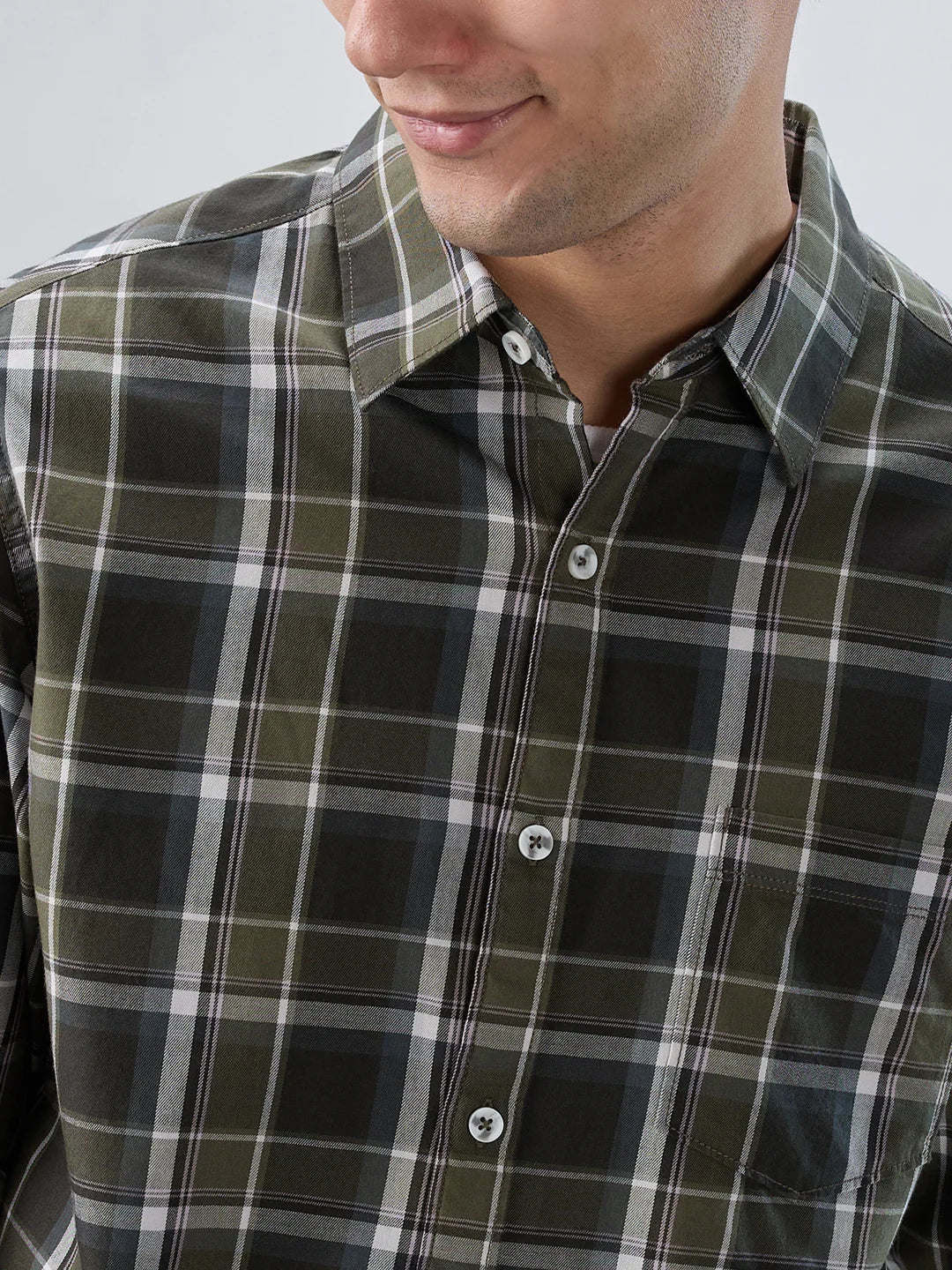 Men Shirt Check Green Regular Fit - Image 4