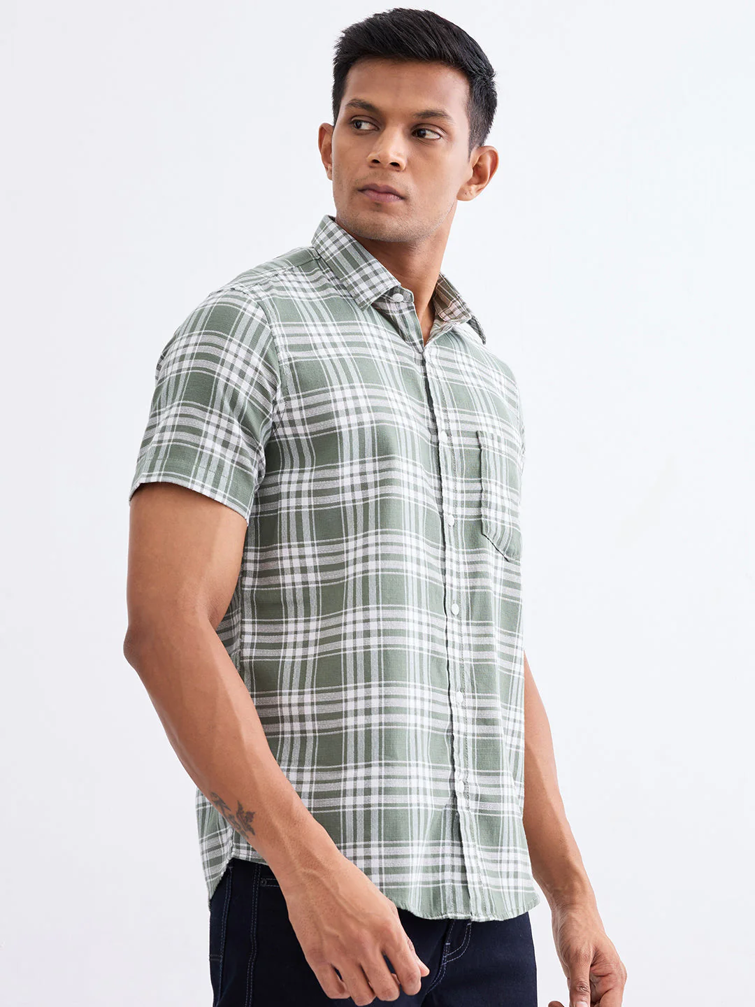 Men Shirt Green Slim Fit - Image 3