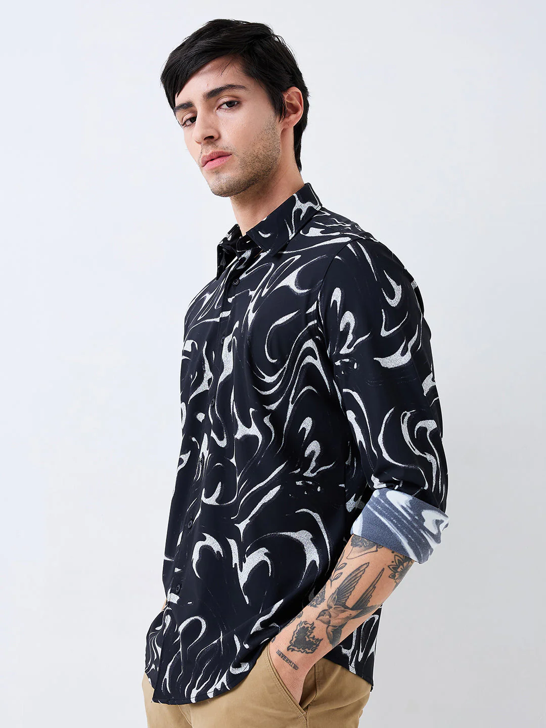 Men Shirt Print Black Slim Fit - Image 3