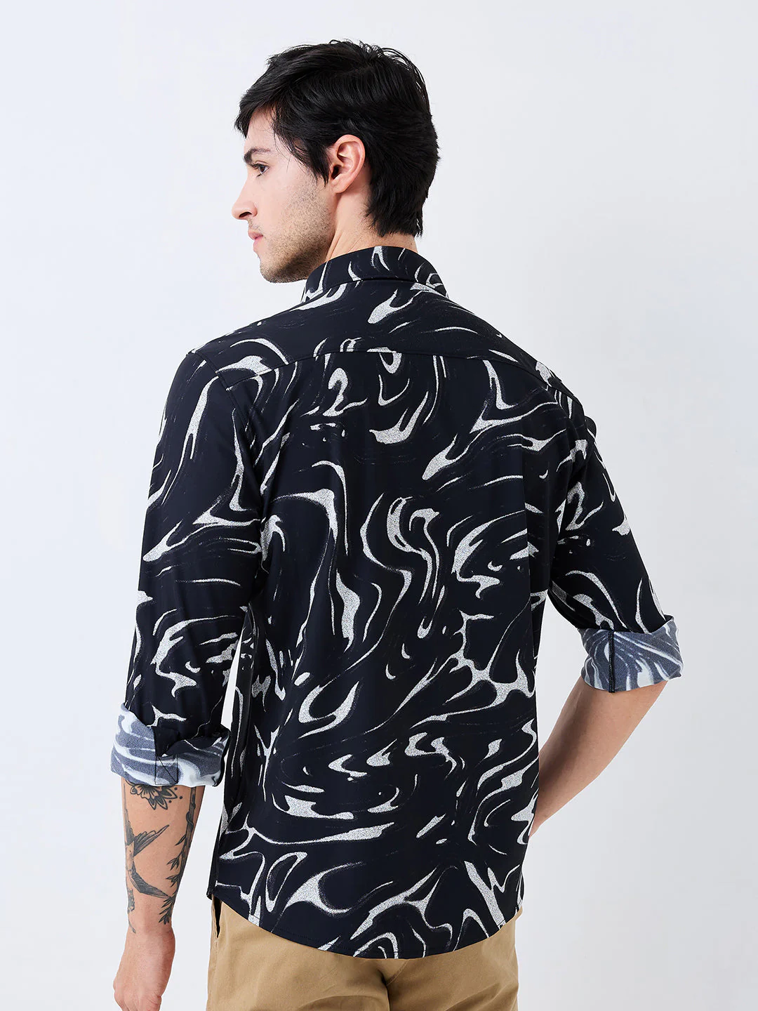 Men Shirt Print Black Slim Fit - Image 4