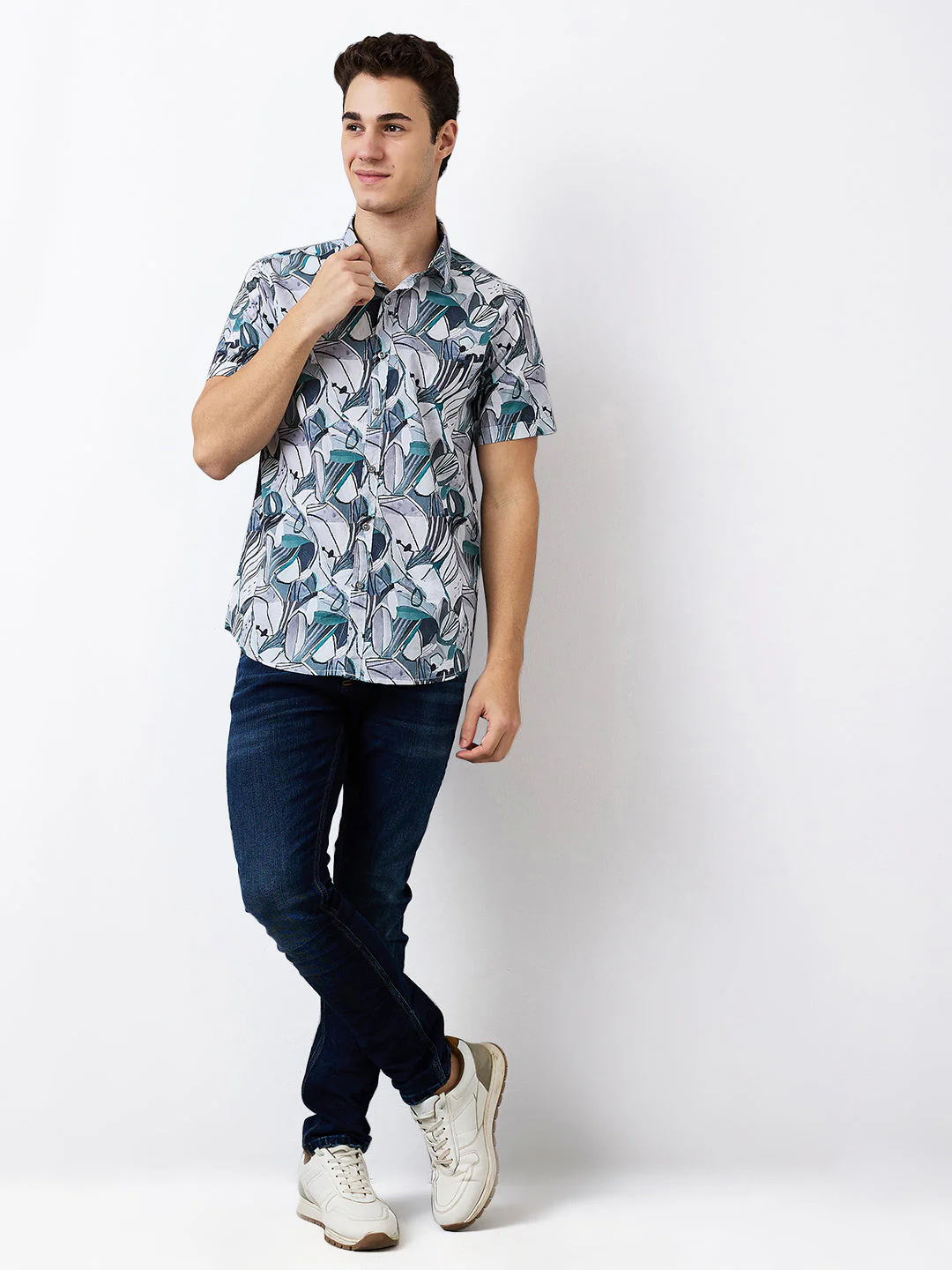 Men Shirt Print Green Slim Fit - Image 2