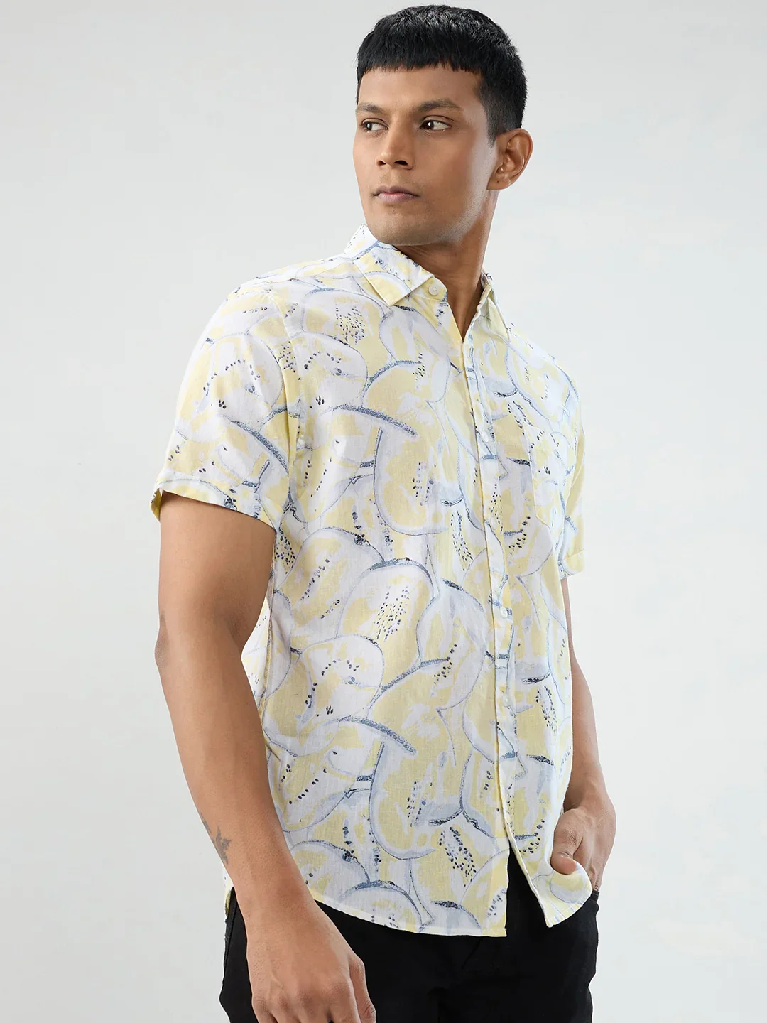 Men Shirt Print Yellow Regular Fit - Image 3