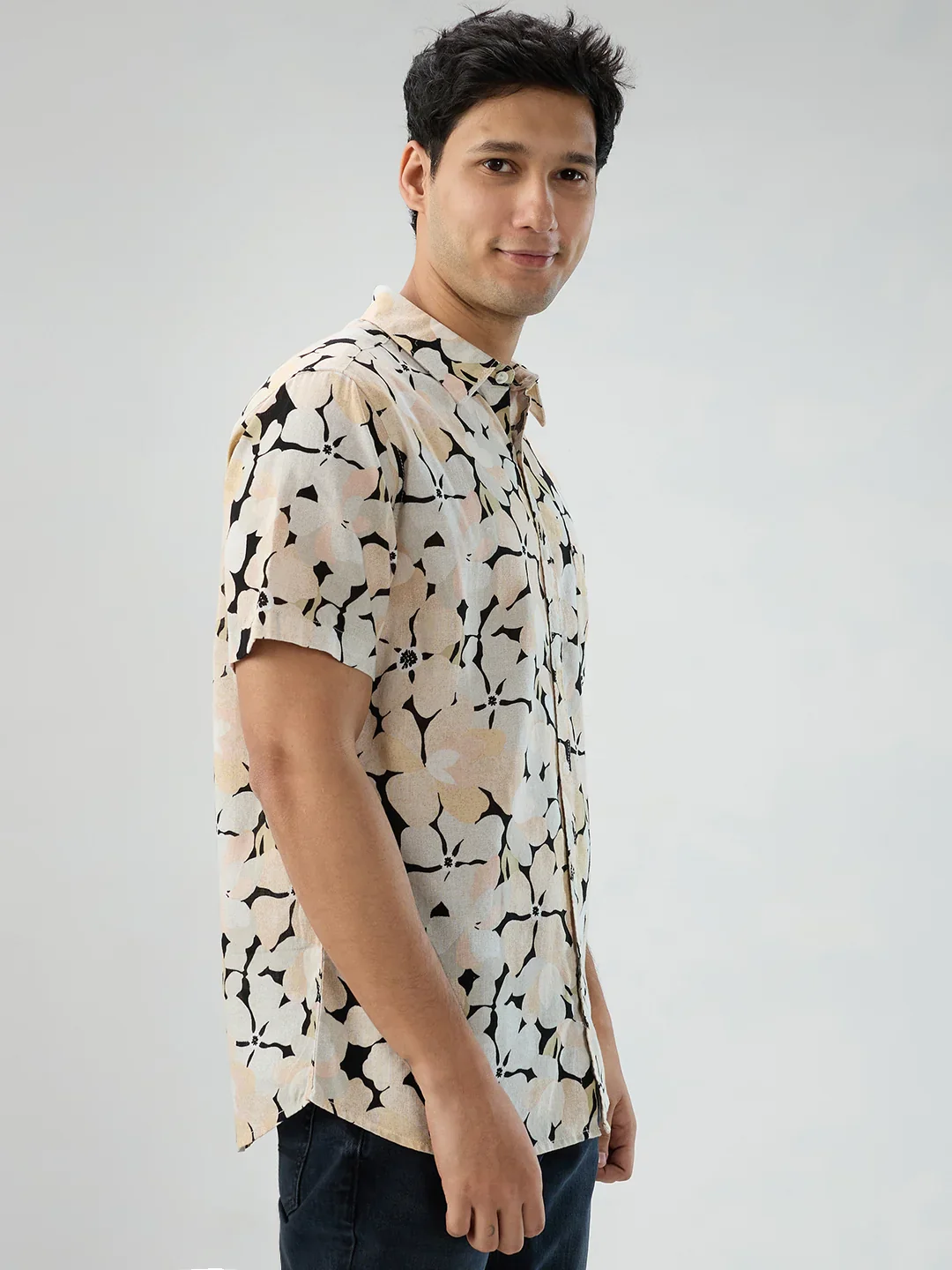 Men Shirt Print Beige Regular Fit - Image 3