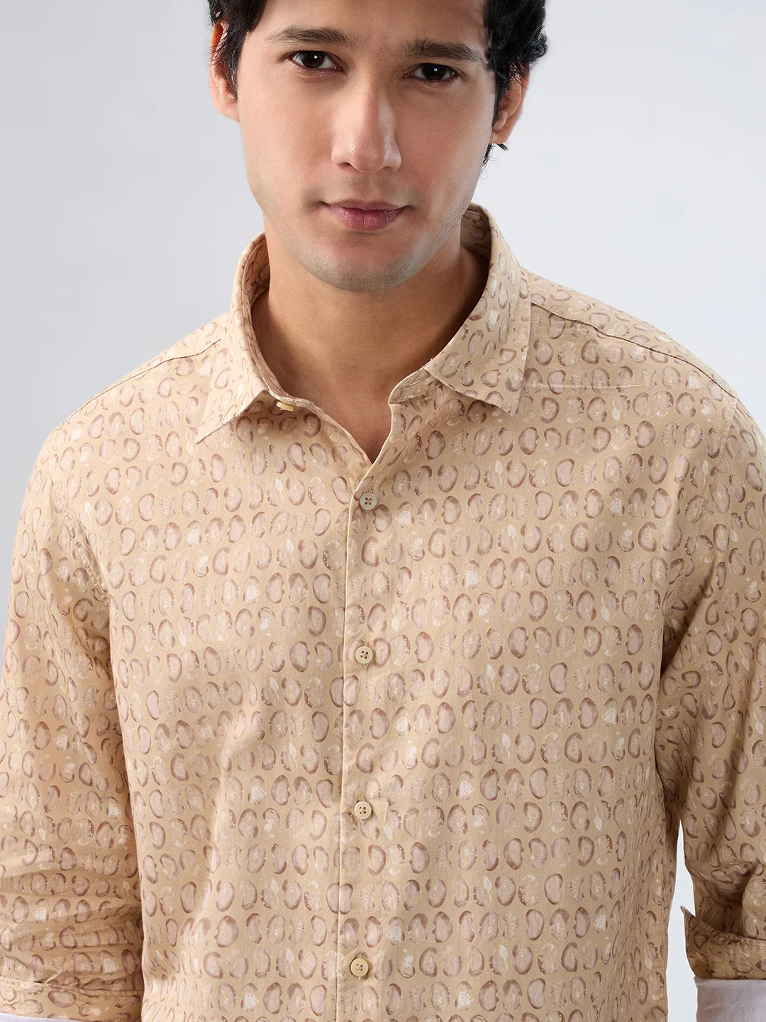 Men Shirt Print Beige Regular Fit - Image 4