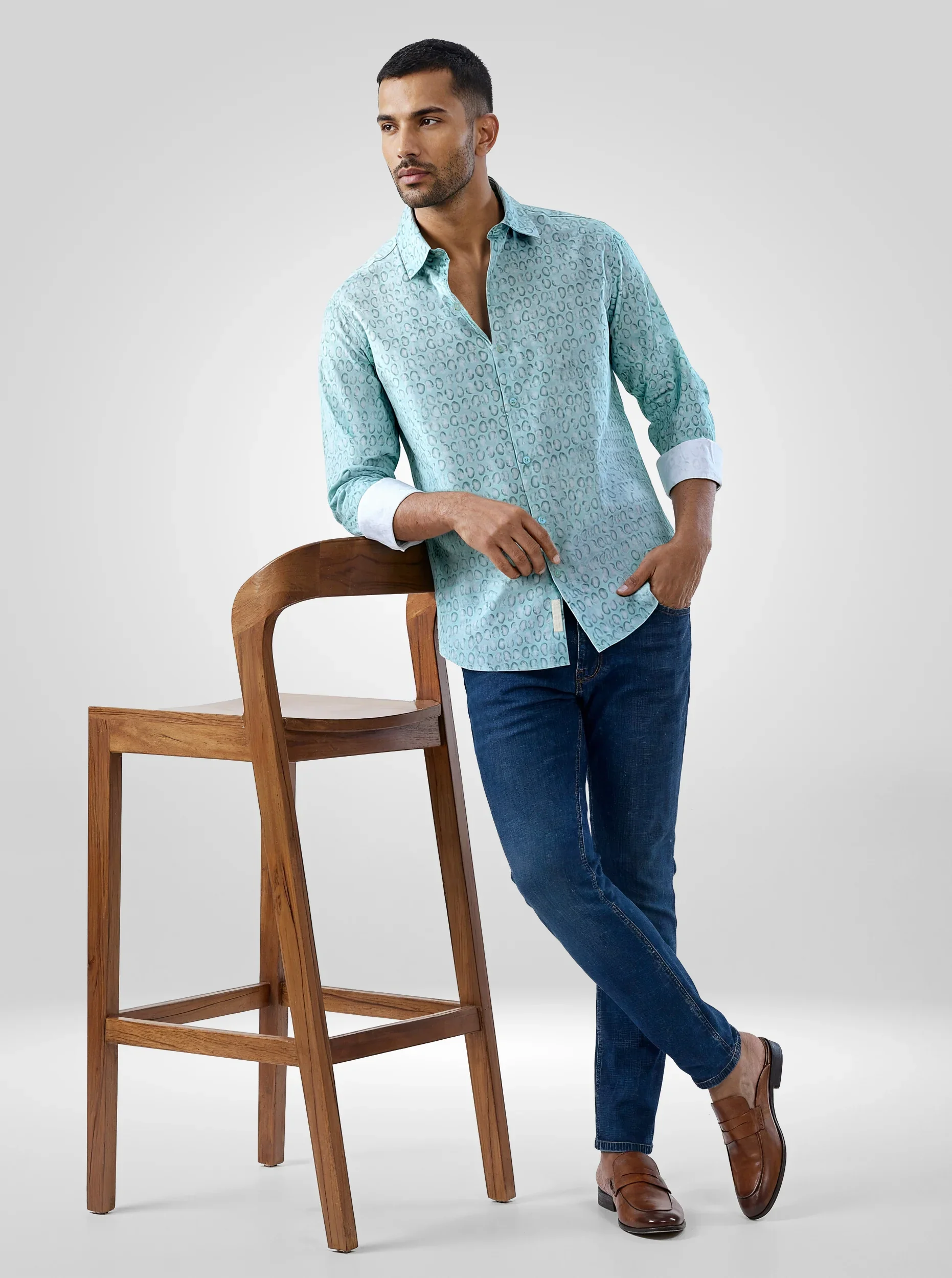 Men Shirt Print Green Regular Fit - Image 2