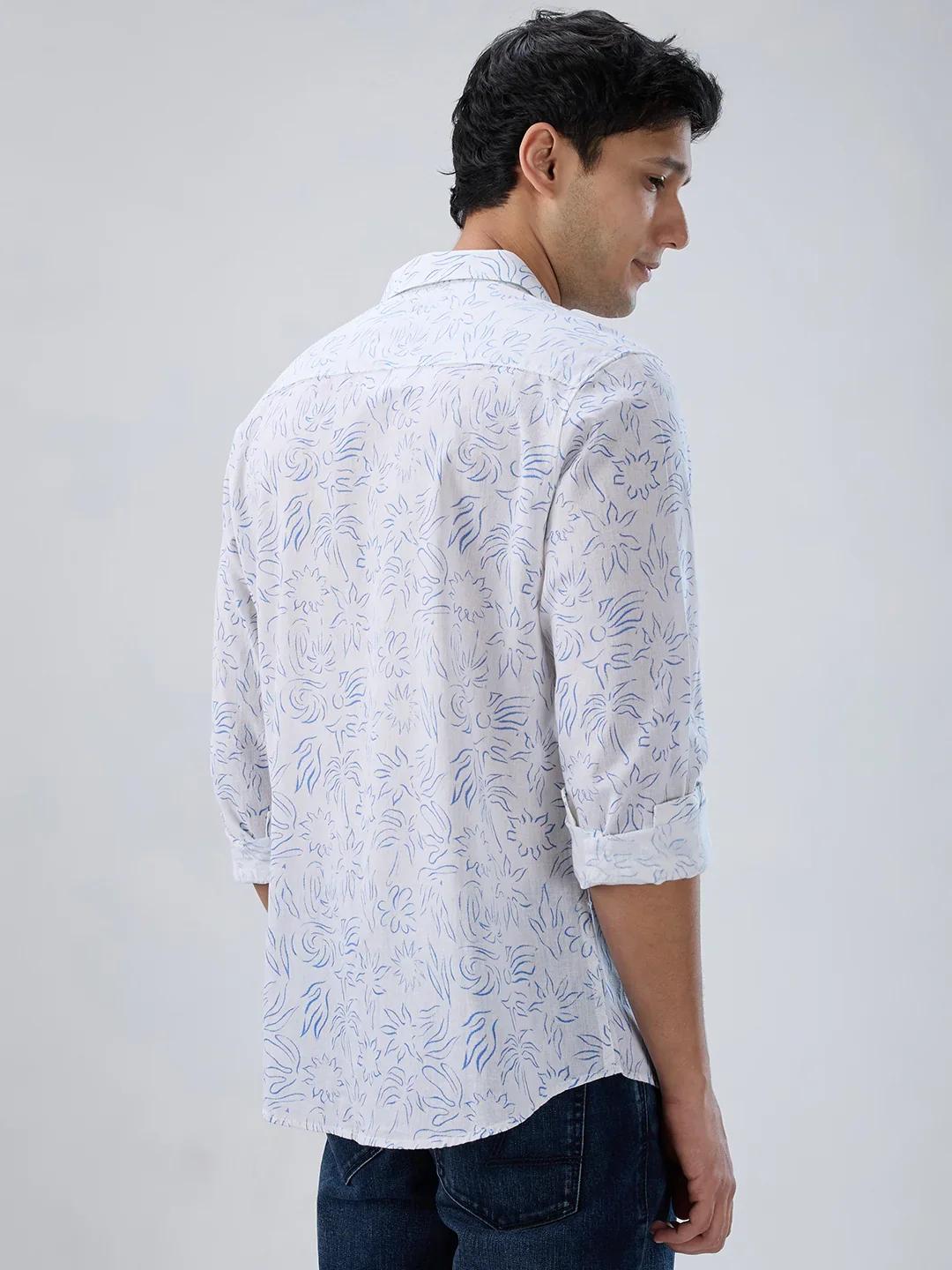 Men Shirt Print White Regular Fit - Image 5