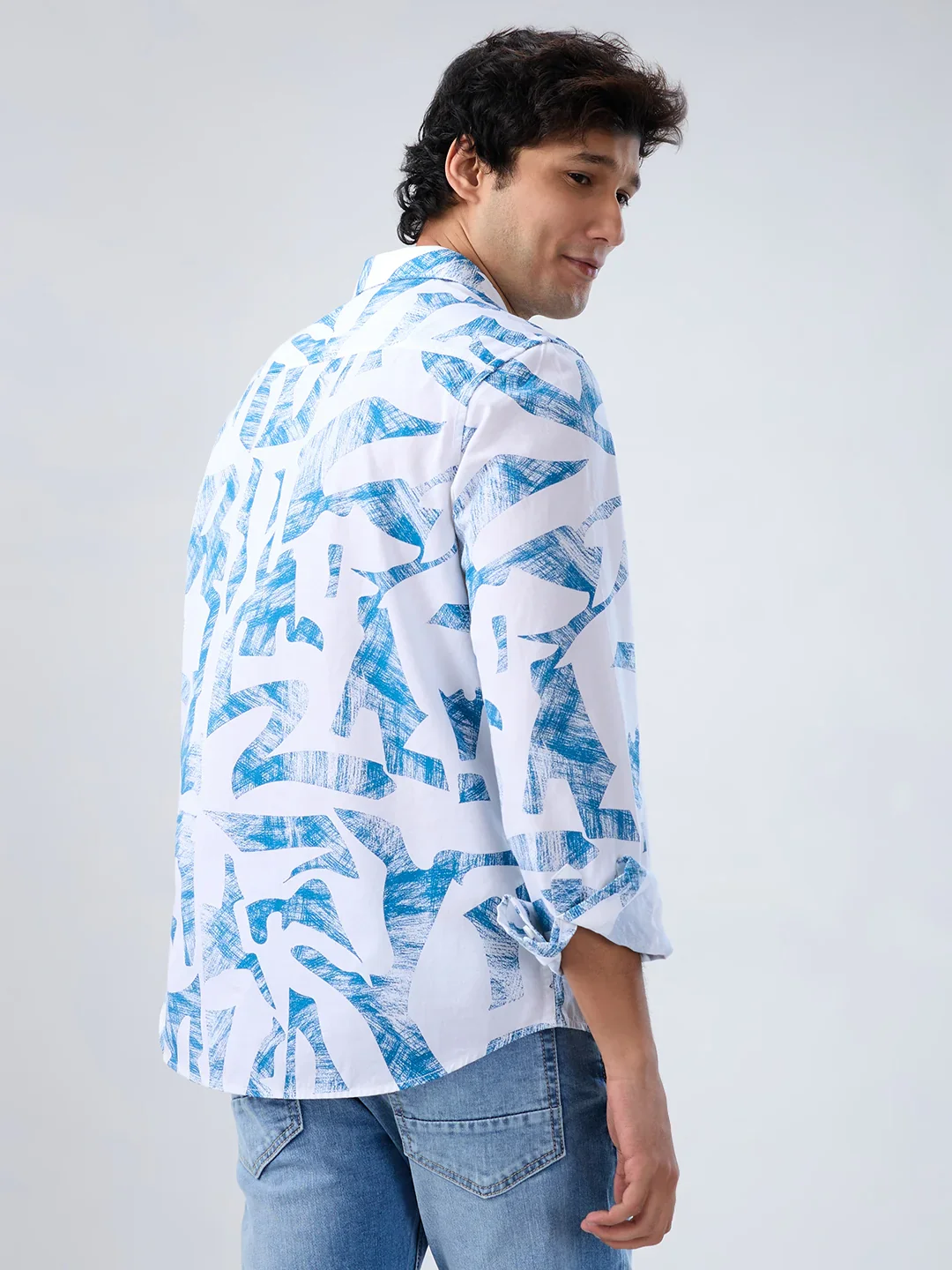 Men Shirt Print White Regular Fit - Image 5