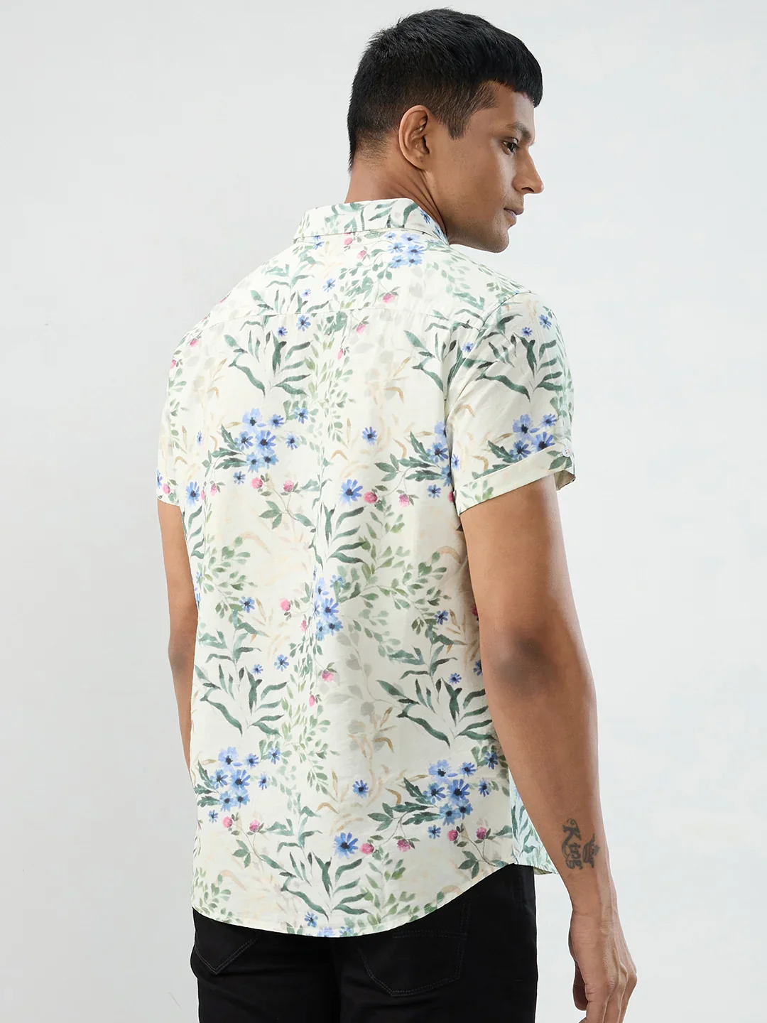 Men Shirt Print Off White Regular Fit - Image 6