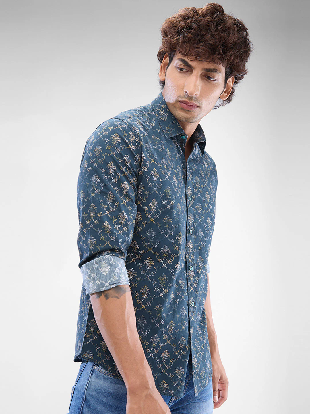 Men Shirt Green Raised Collar - Image 4