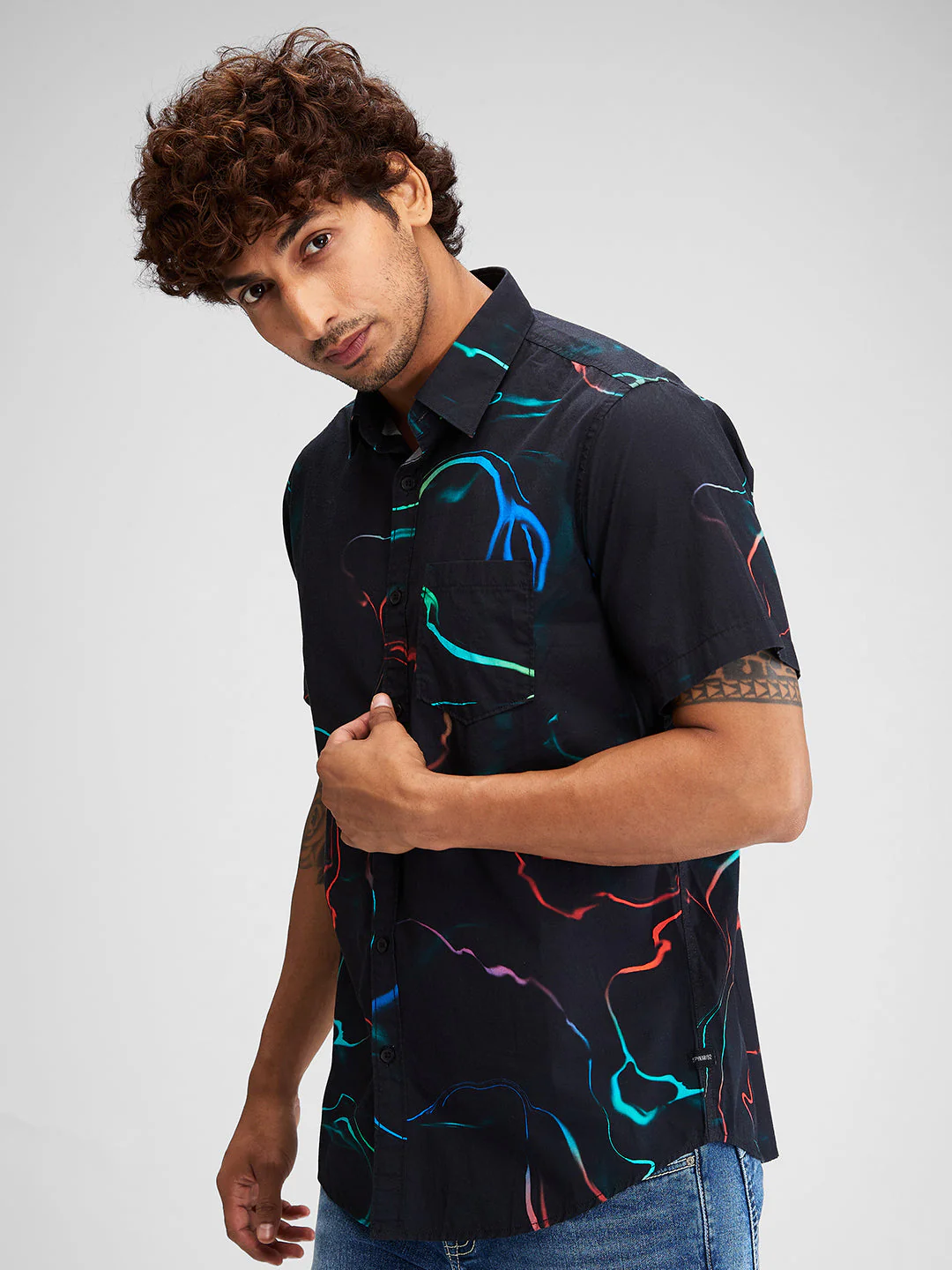 Men Shirt Print Black Slim Fit - Image 4
