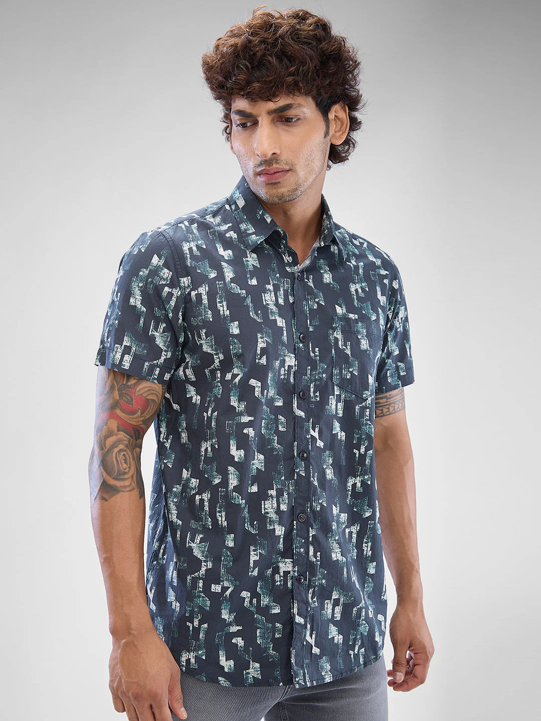 Men Shirt Print Black Slim Fit - Image 4