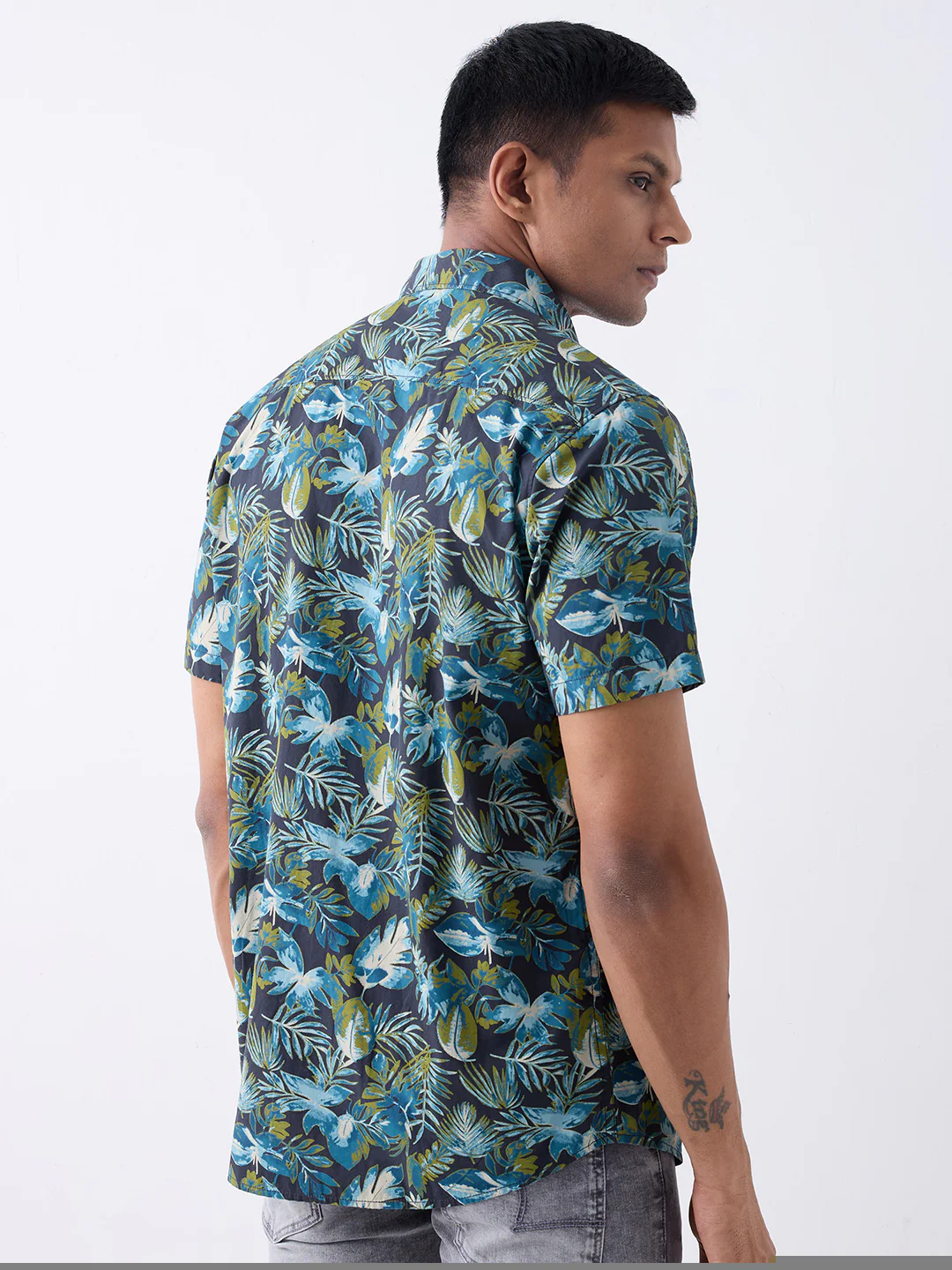 Men Shirt Print Navy Blue Slim Fit - Image 5