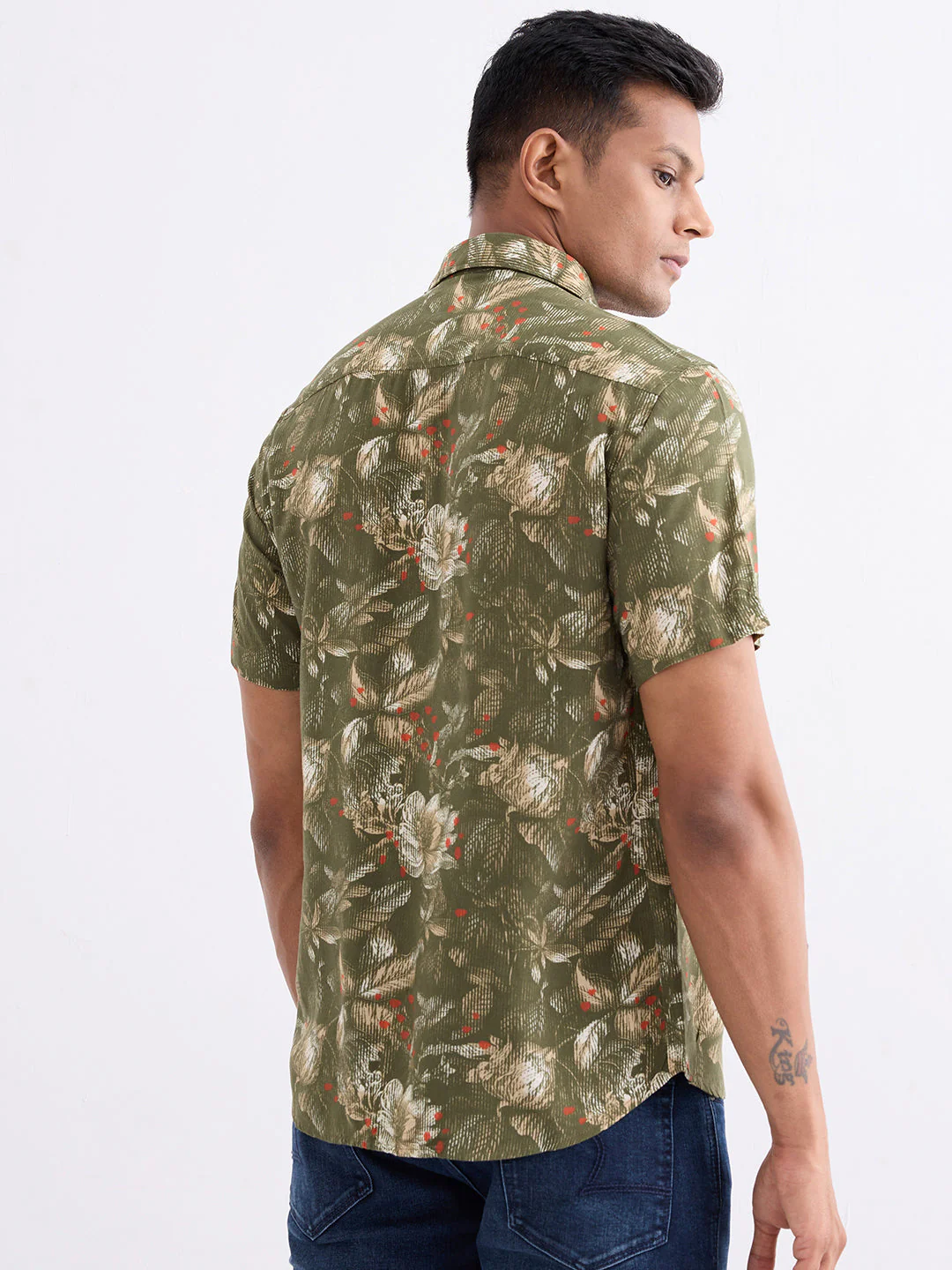 Men Shirt Green Slim Fit - Image 4