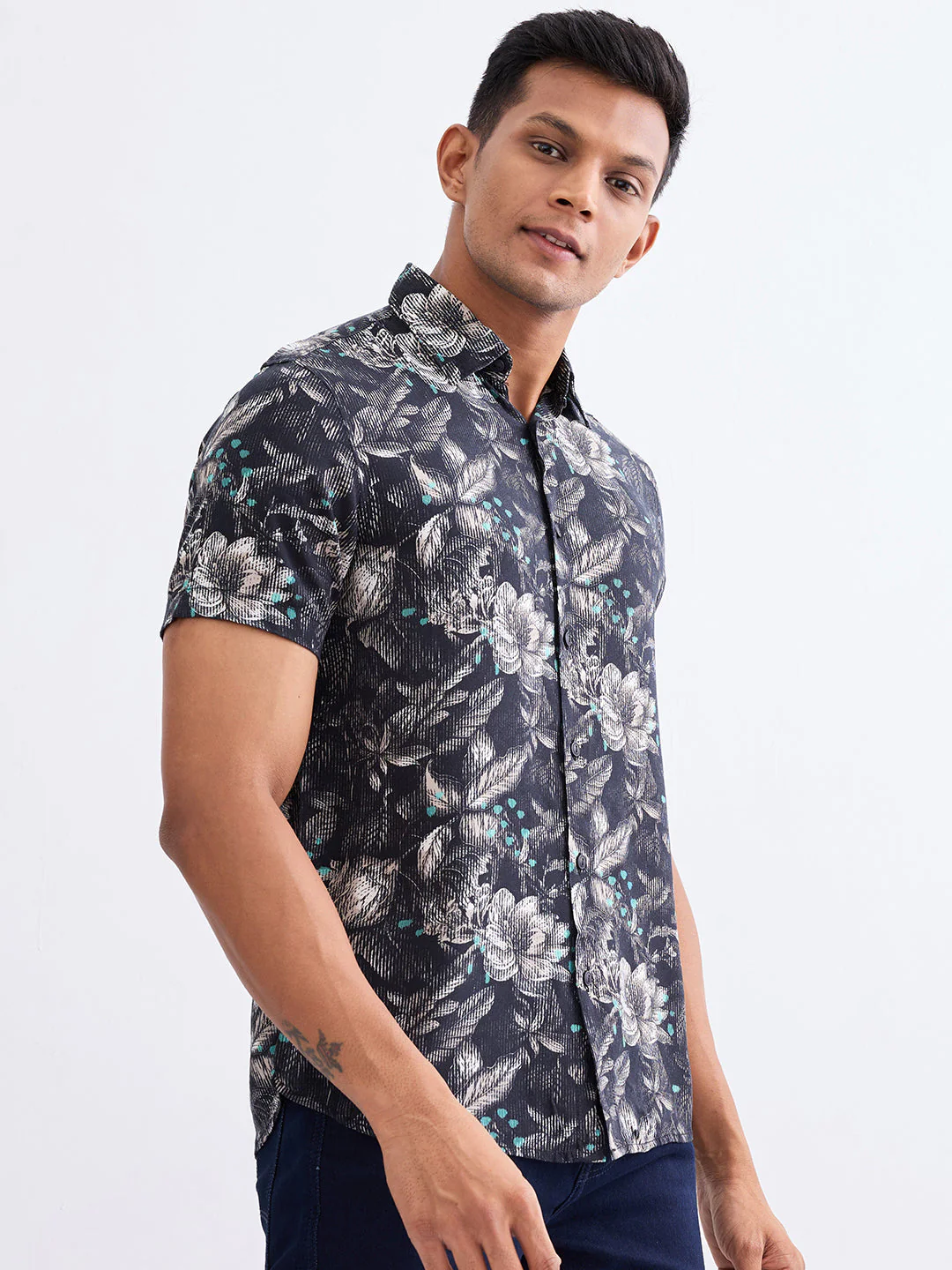 Men Shirt Black Slim Fit - Image 3