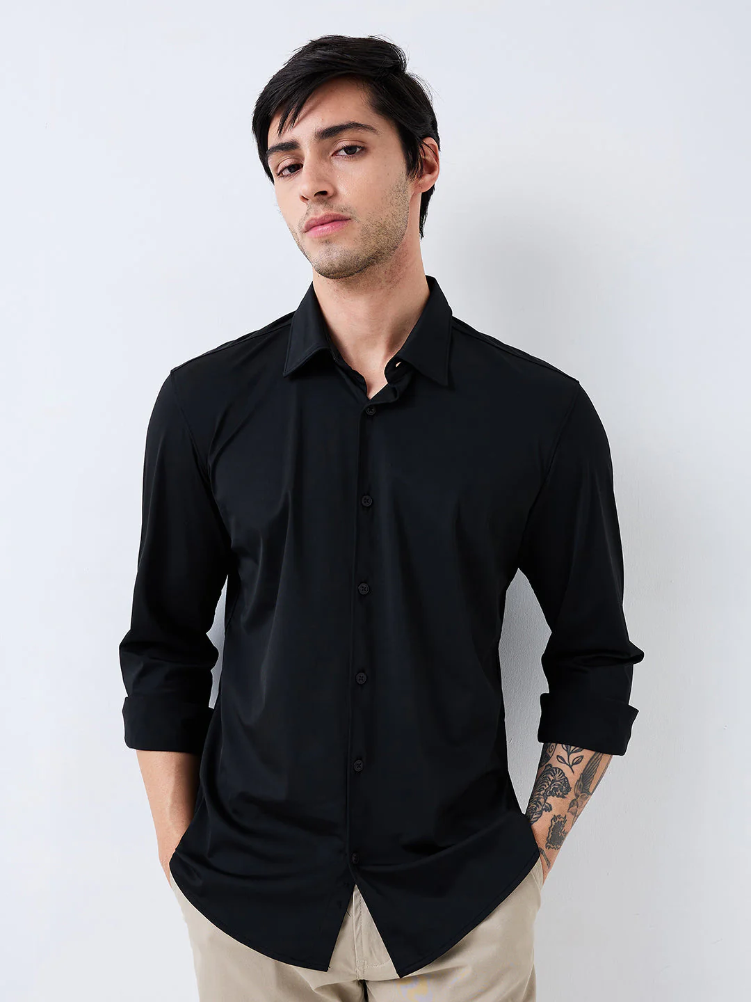 Men Shirt Solid Black Slim Fit - Image 2