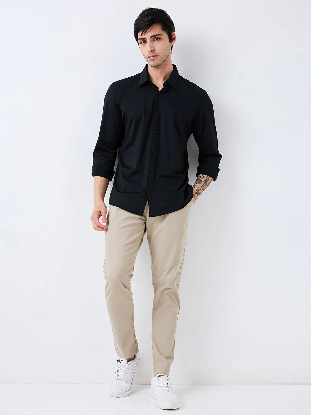 Men Shirt Solid Black Slim Fit - Image 5
