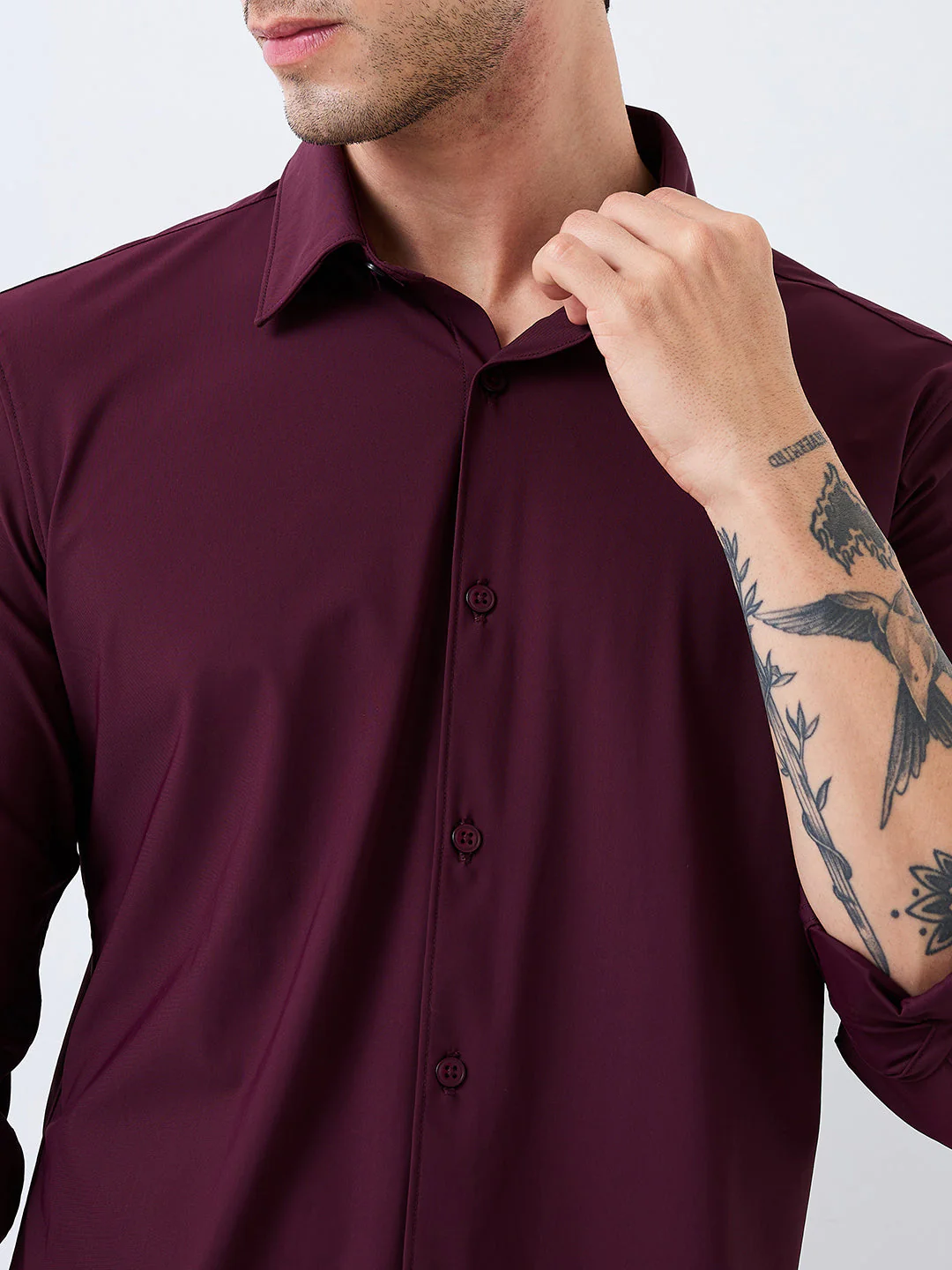 Men Shirt Solid Red Slim Fit - Image 6