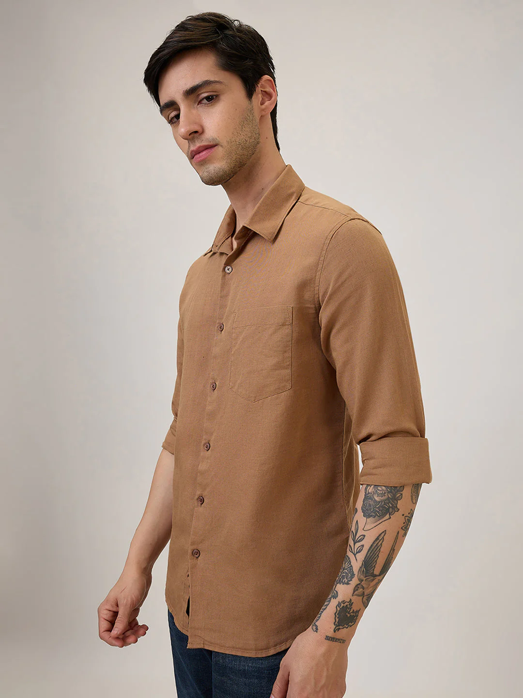 Men Slim Fit Brown Solid Casual Shirt - Image 3