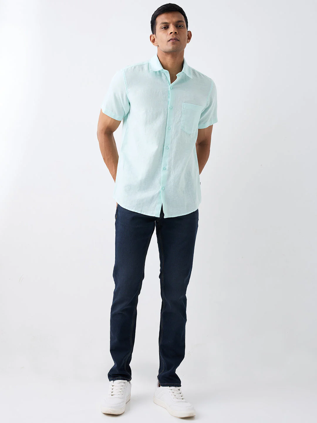 Men Green Slim Fit Casual Shirt - Image 5