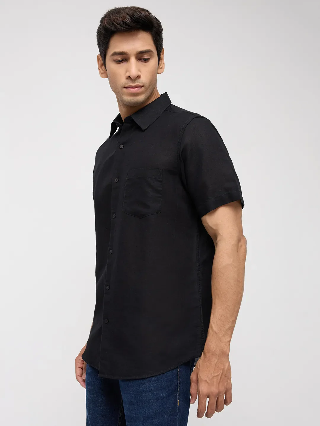 Men Shirt Solid Black Regular Fit - Image 4