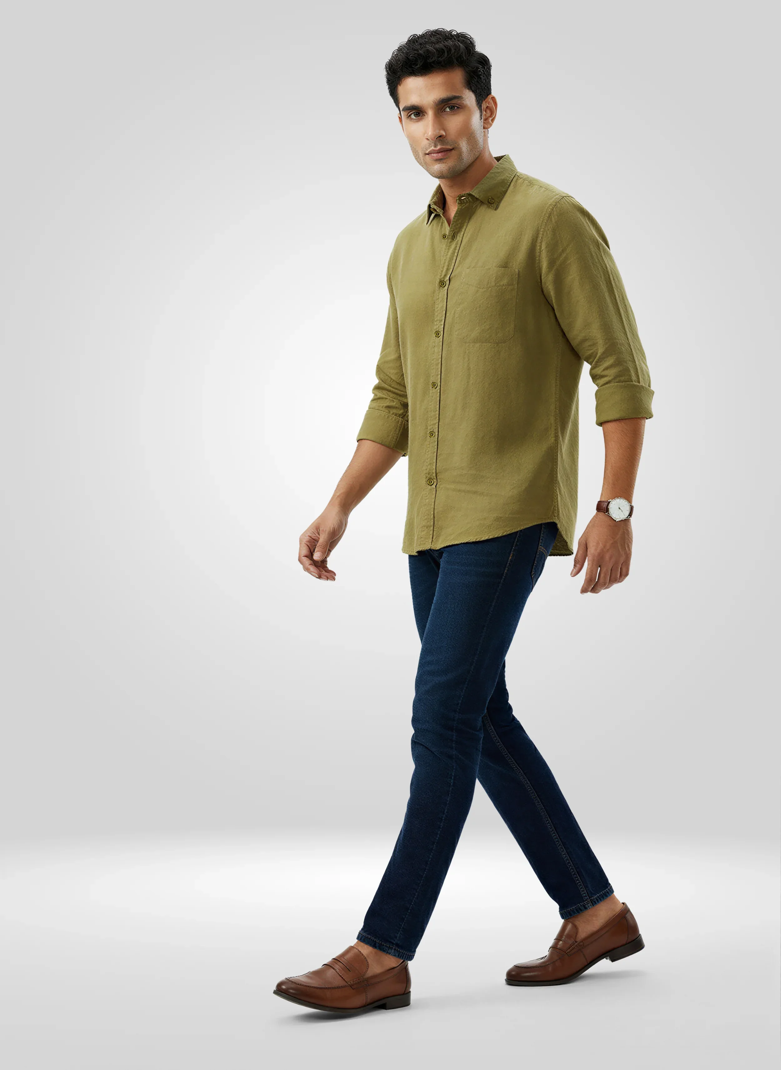 Men Shirt Solid Green Regular Fit - Image 2