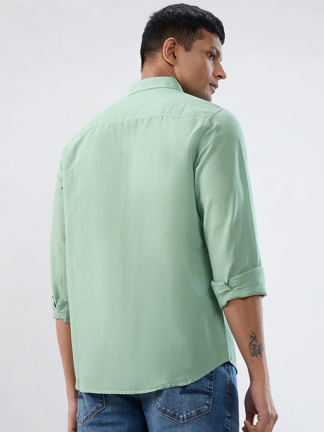 Men Shirt Solid Green Regular Fit - Image 6