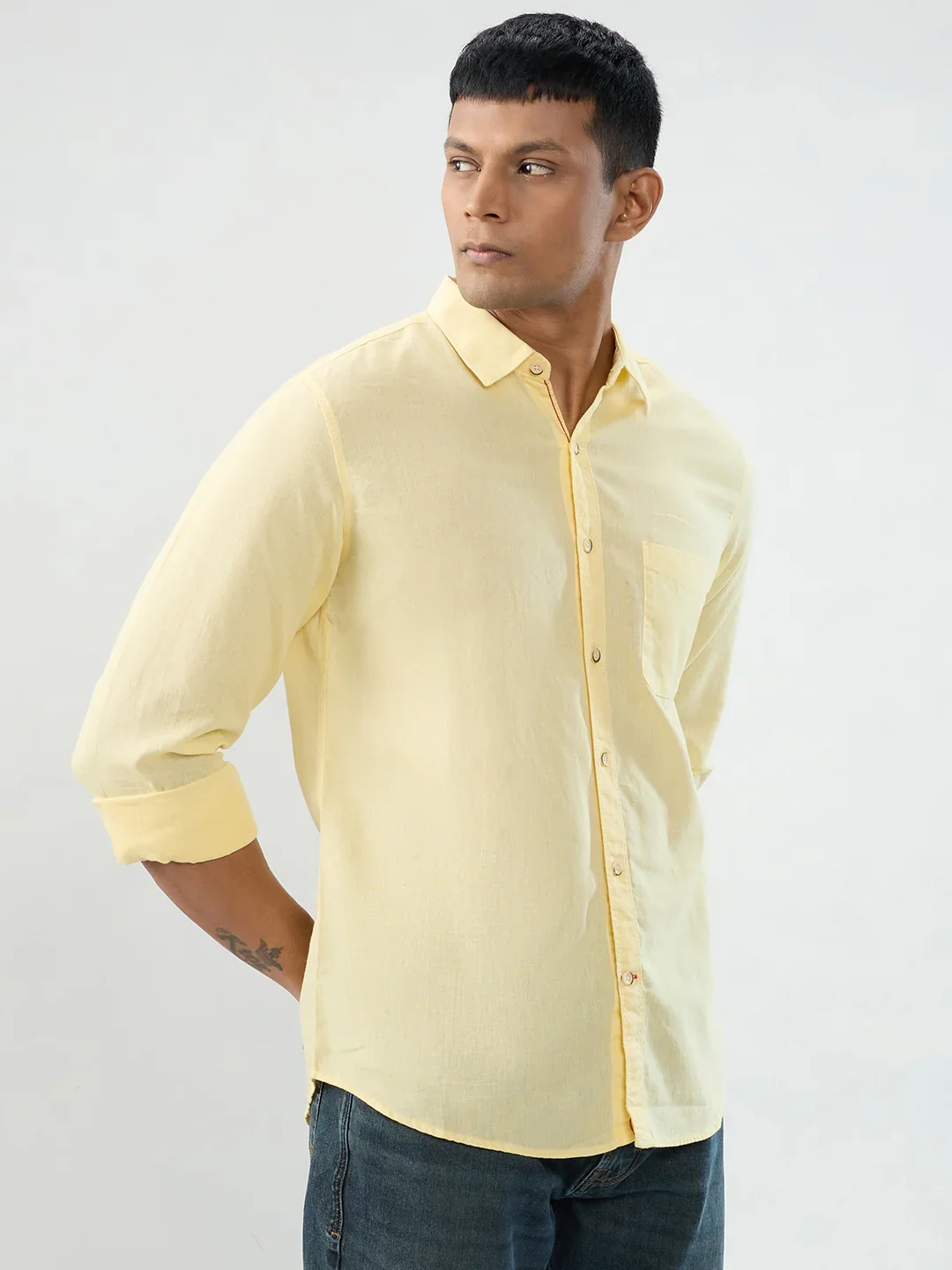 Men Shirt Solid Yellow Regular Fit - Image 3