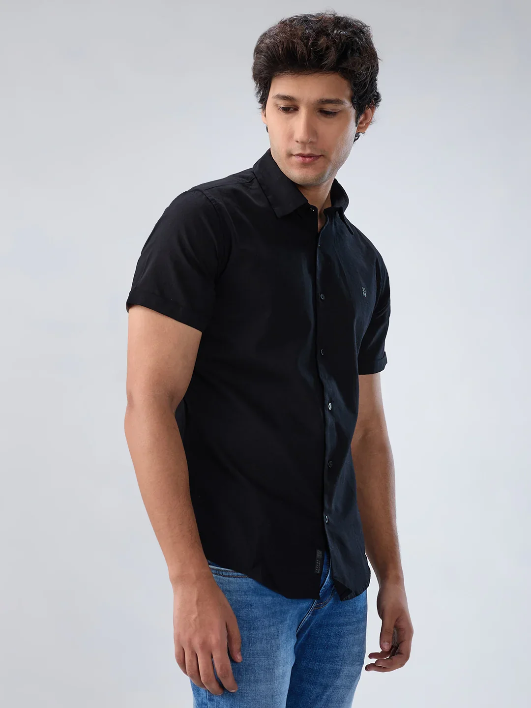 Men Shirt Solid Black Regular Fit - Image 3