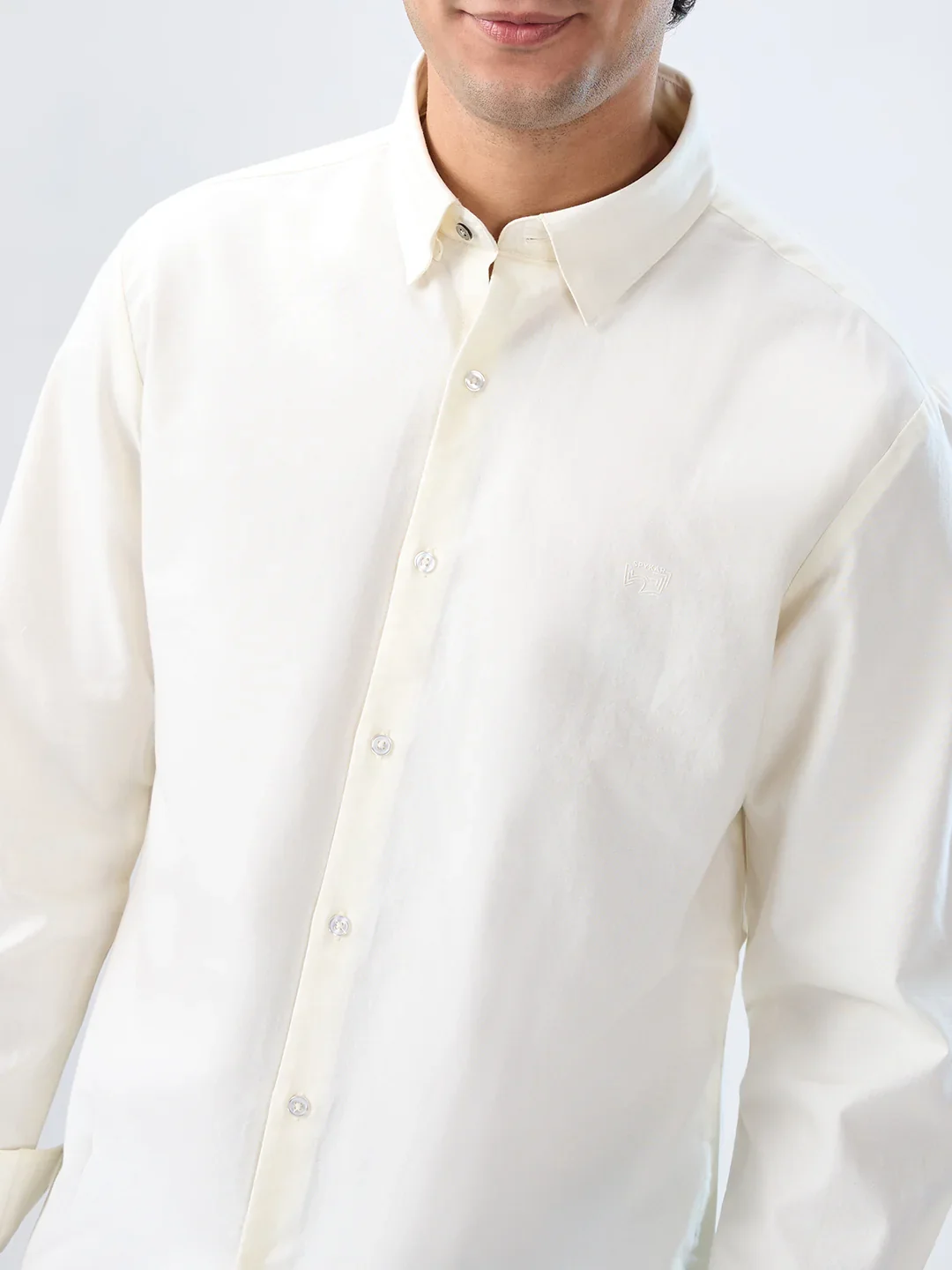 Men Shirt Solid Off White Regular Fit - Image 4