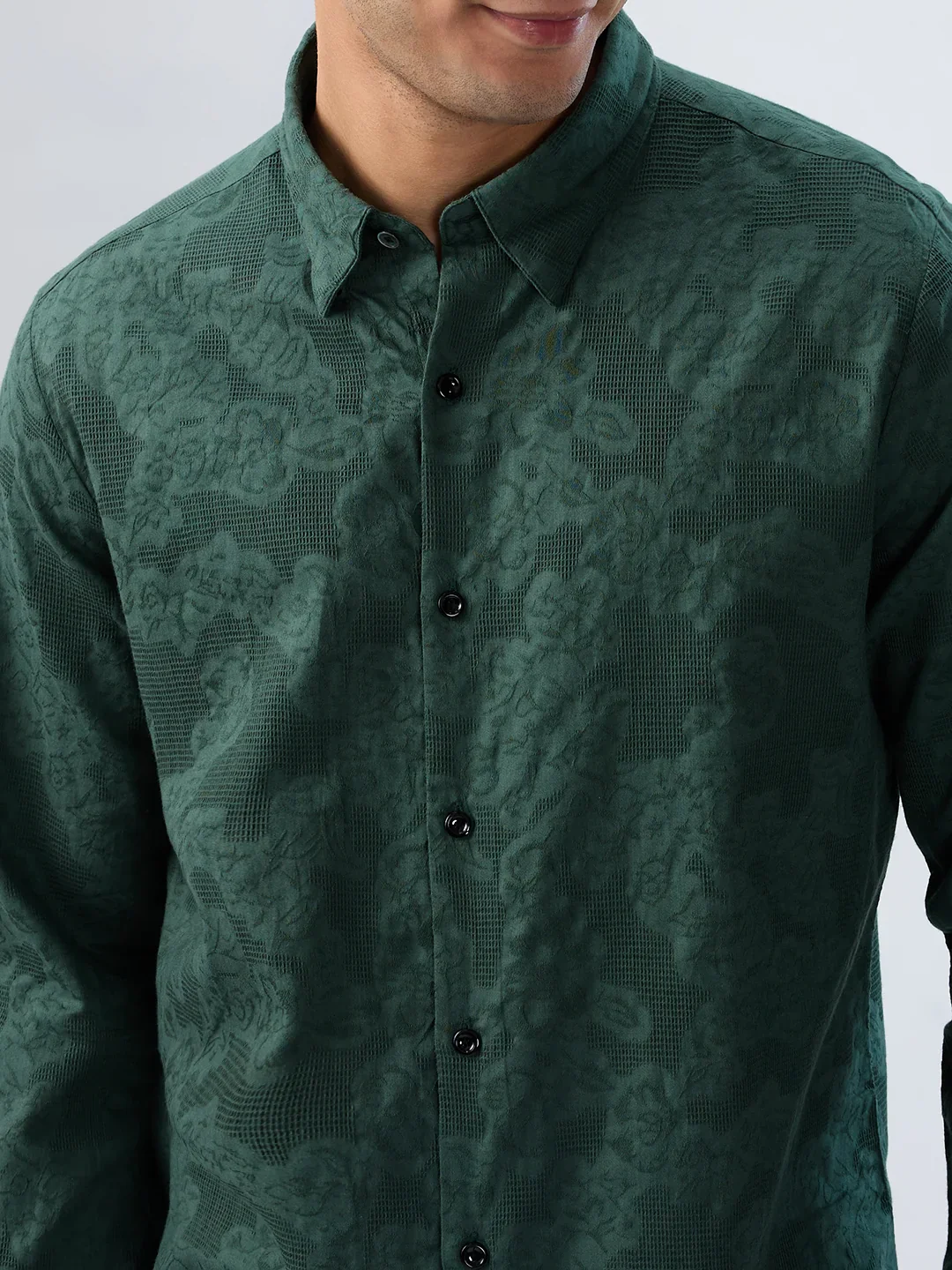 Men Shirt Solid Green Regular Fit - Image 4