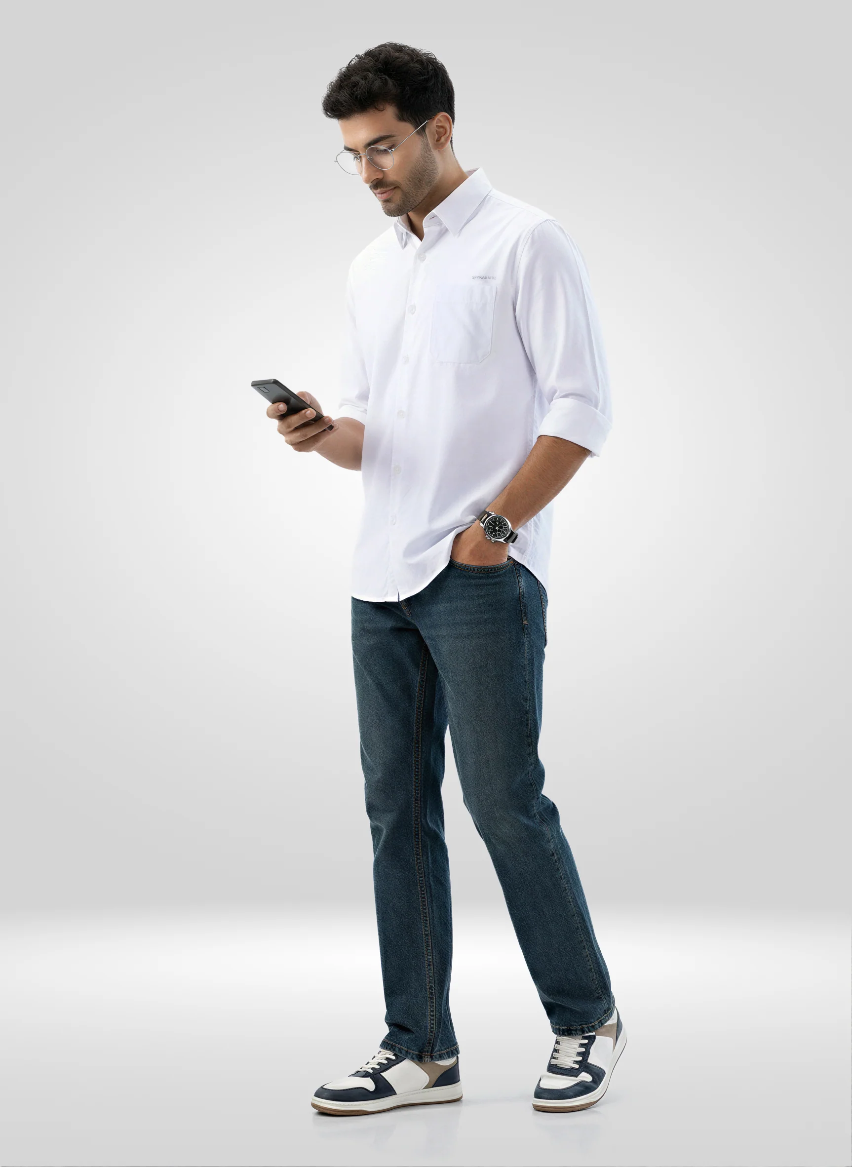 Men Shirt Solid White Regular Fit - Image 2