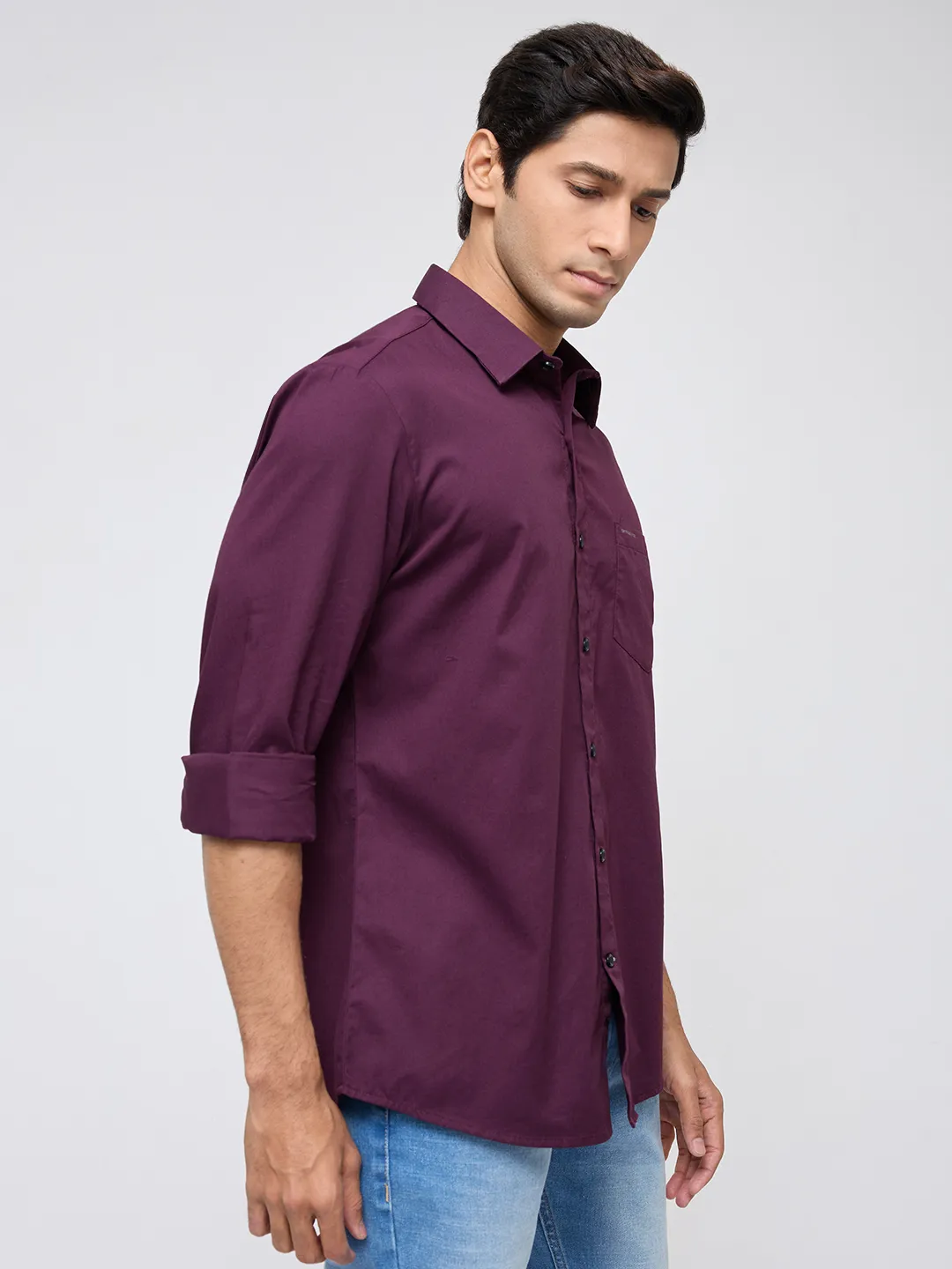 Men Shirt Solid Red Regular Fit - Image 3