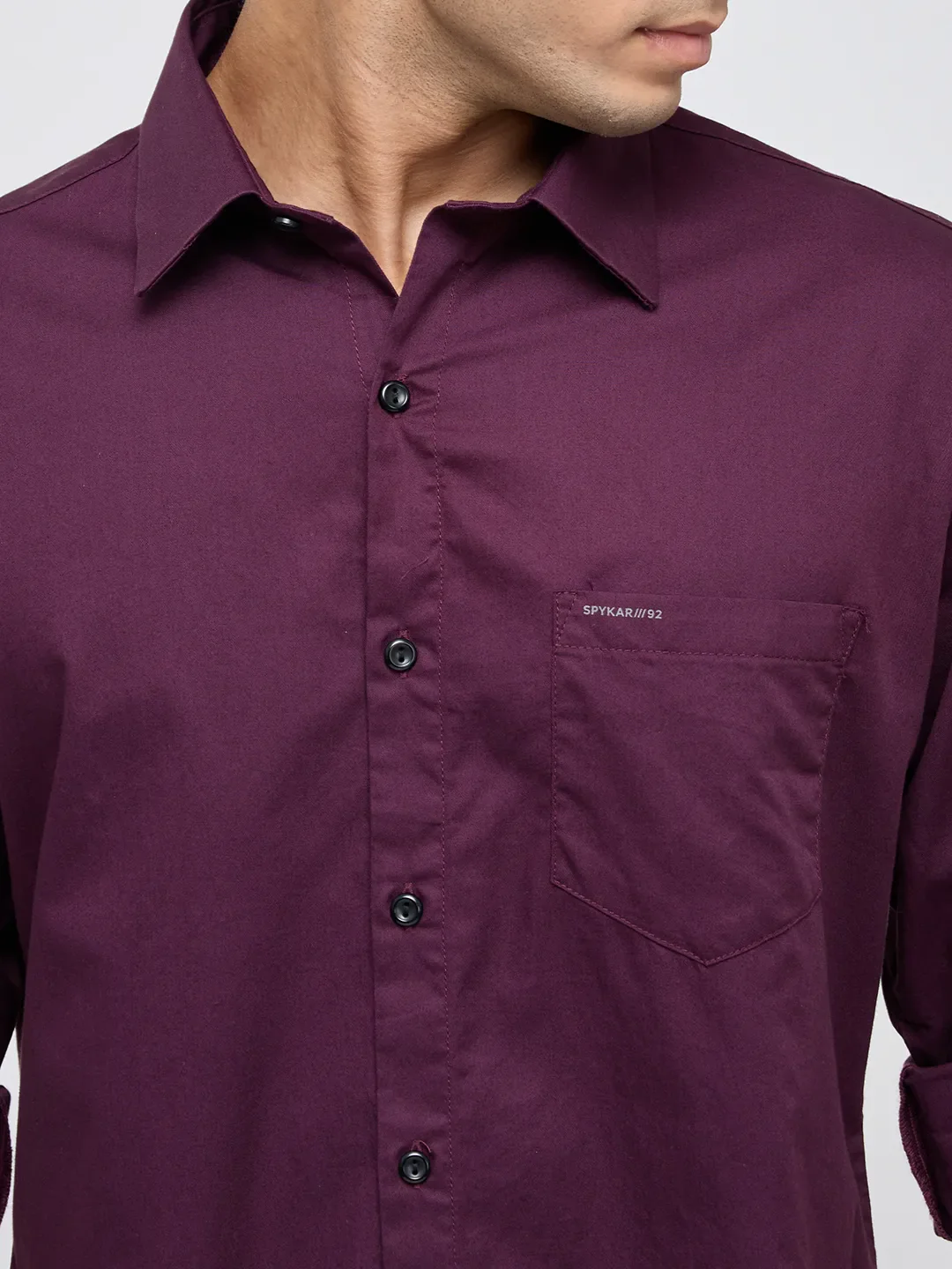 Men Shirt Solid Red Regular Fit - Image 6