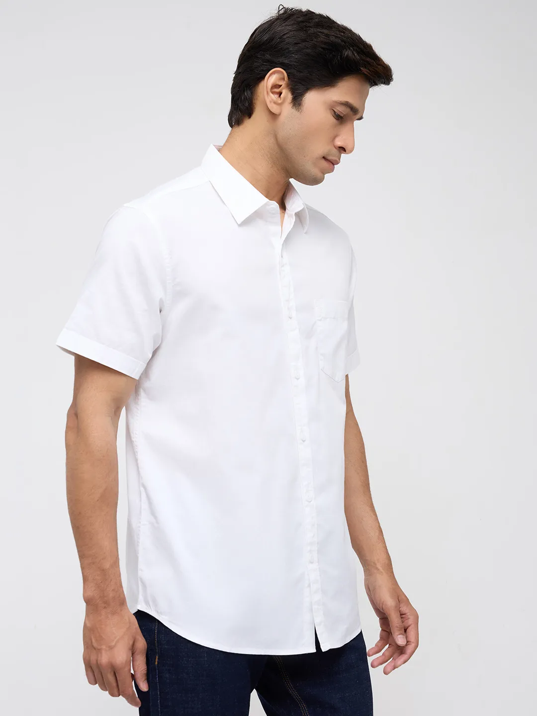 Men Shirt Solid White Regular Fit - Image 3
