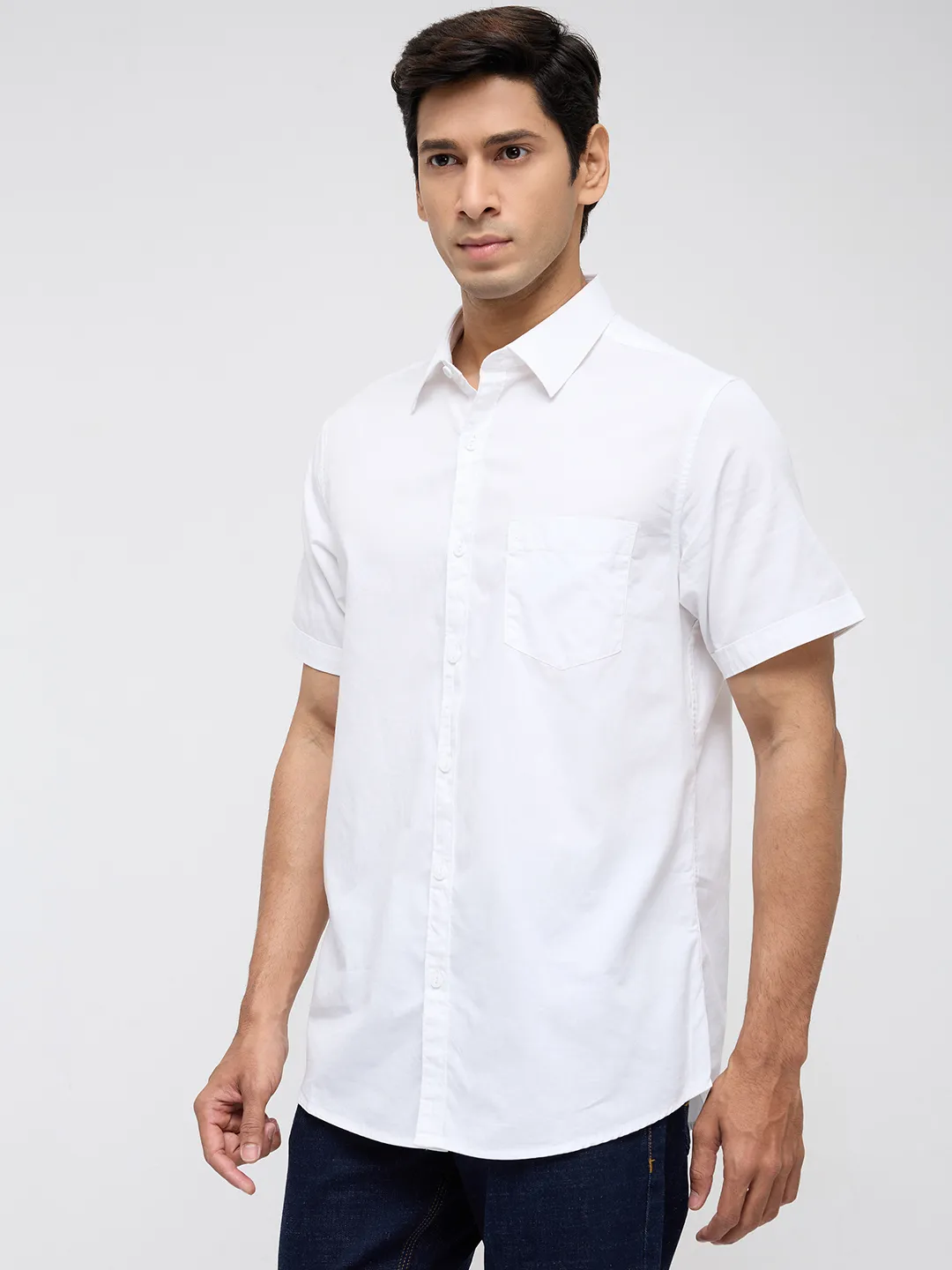 Men Shirt Solid White Regular Fit - Image 4