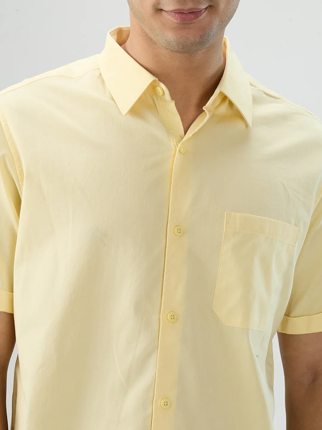 Men Shirt Solid Yellow Regular Fit - Image 4