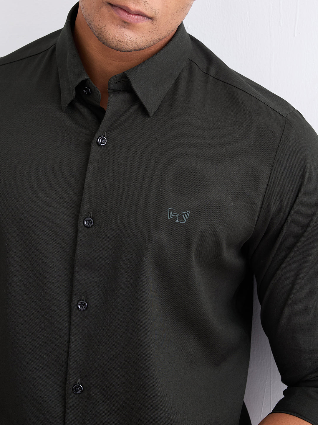 Men Shirt Green Slim Fit - Image 6