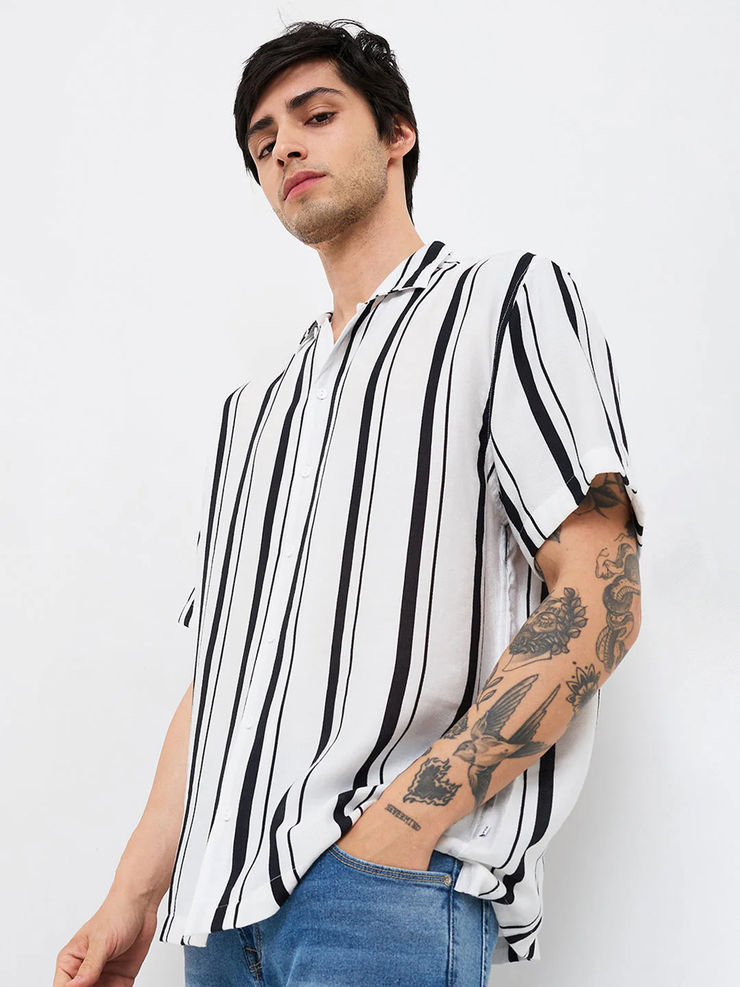 Men Shirt Stripe White Relaxed Fit - Image 3