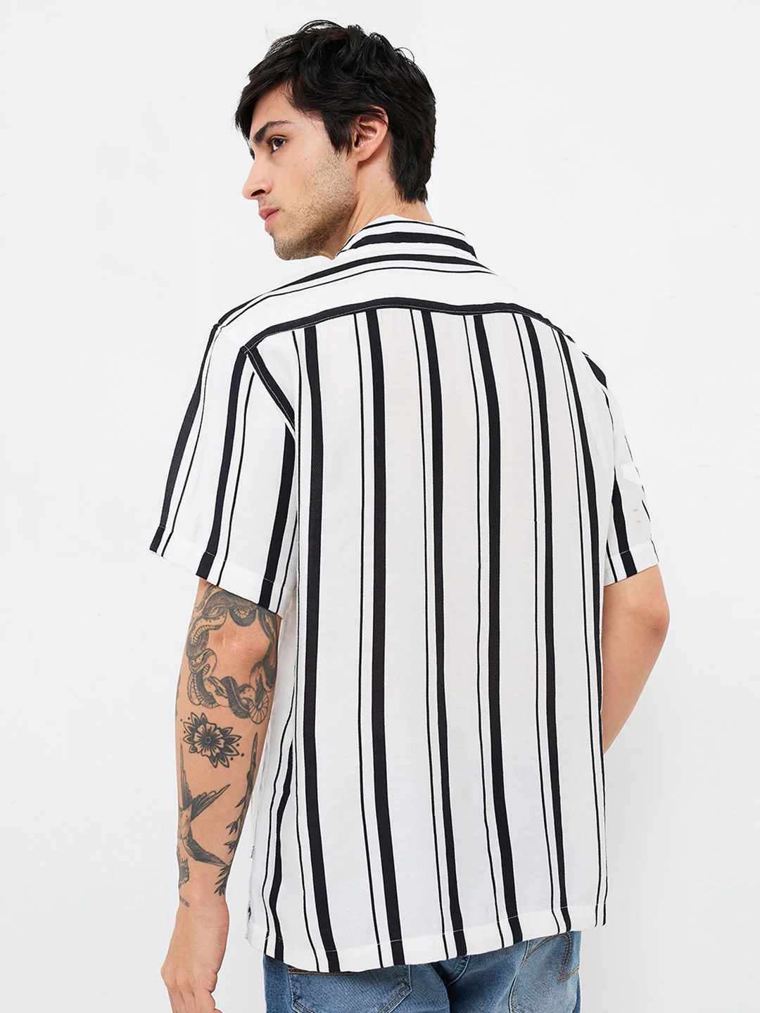 Men Shirt Stripe White Relaxed Fit - Image 4