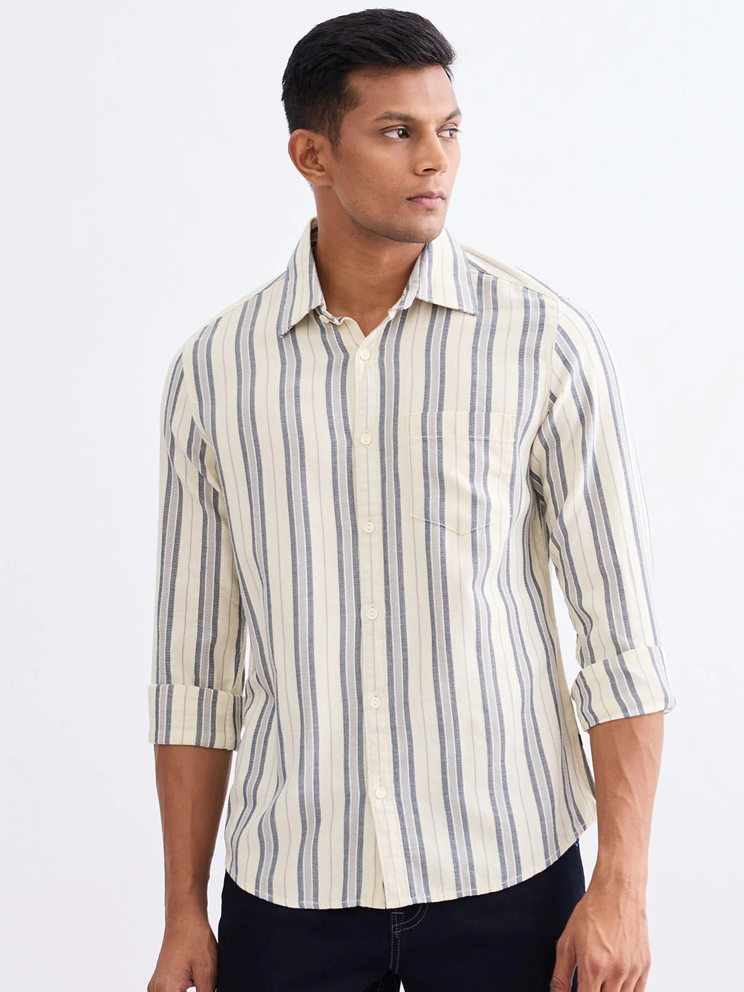 Men Shirt Lilac Slim Fit - Image 2
