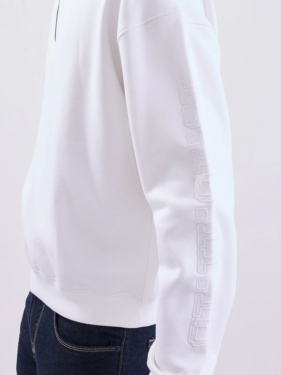 Men Sweatshirt White Slim Fit - Image 8