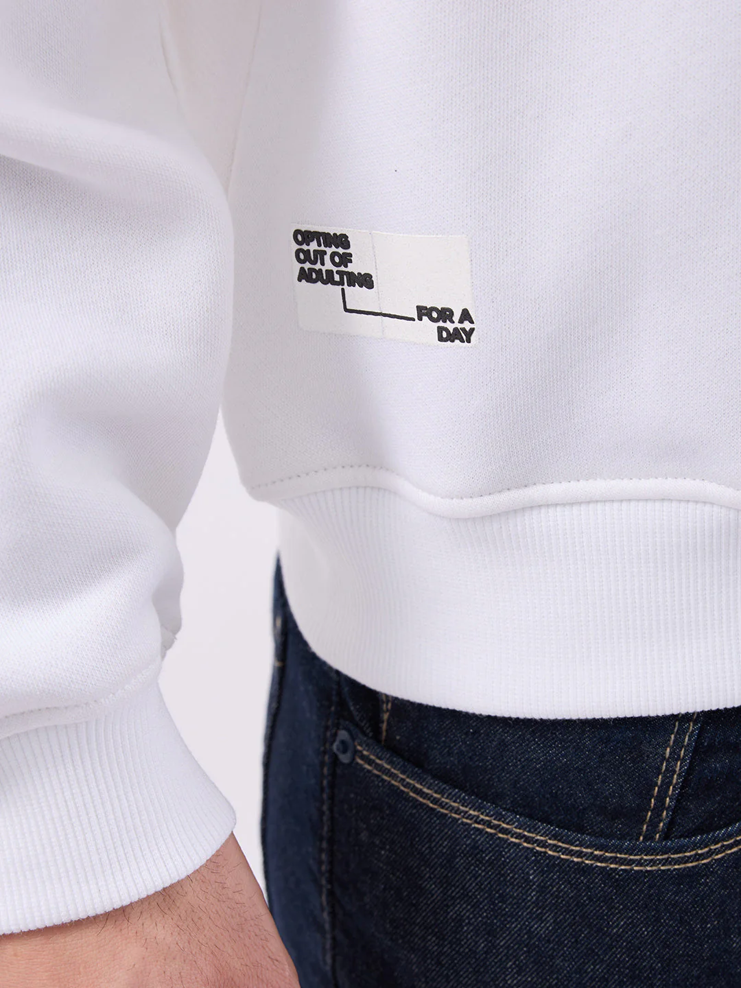 Men Sweatshirt White Slim Fit - Image 9